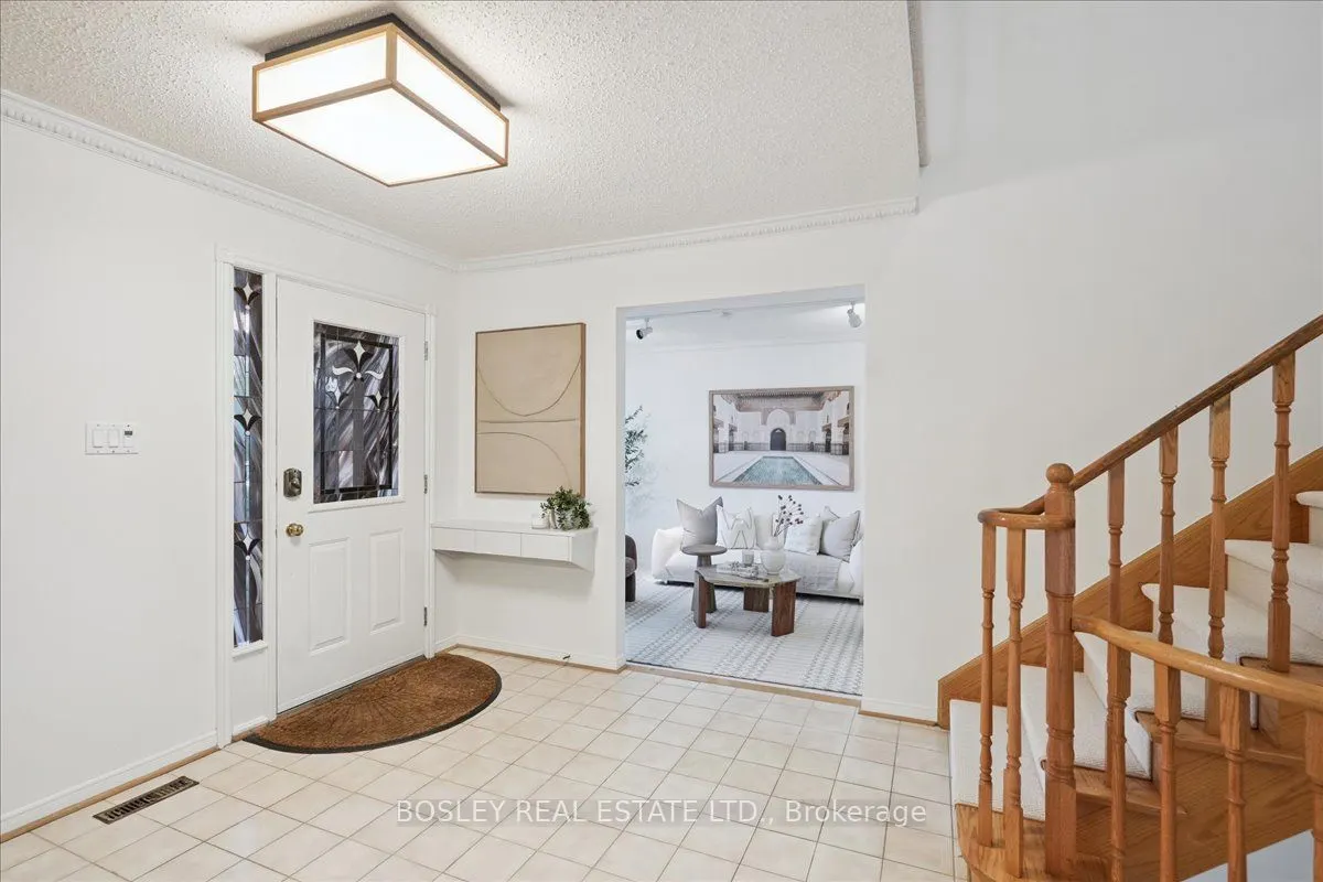 50 Simmons Crescent