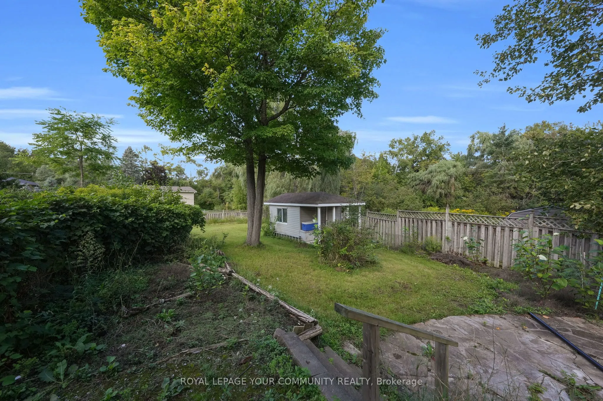 44 Beaverdale Crescent