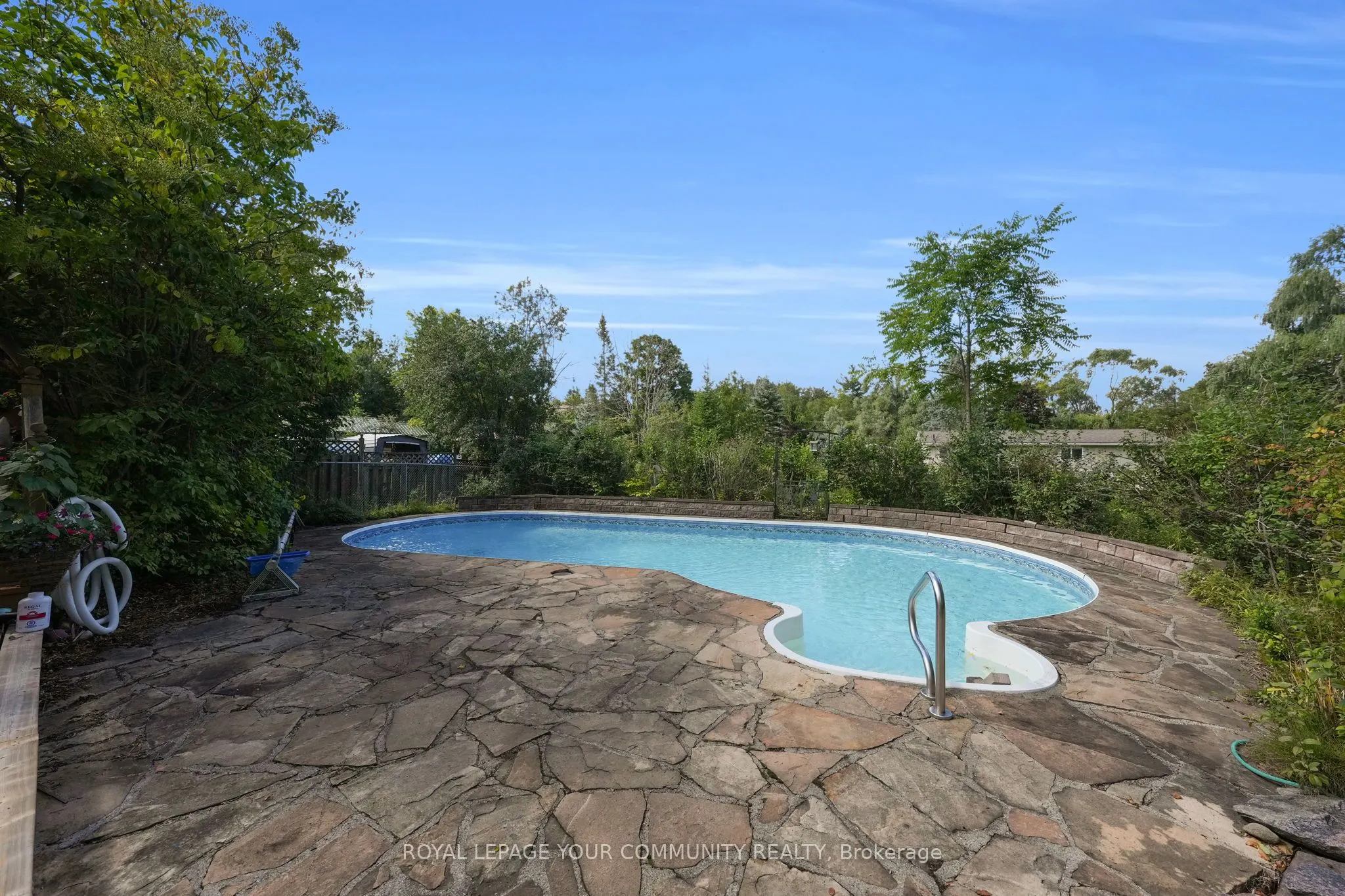 44 Beaverdale Crescent