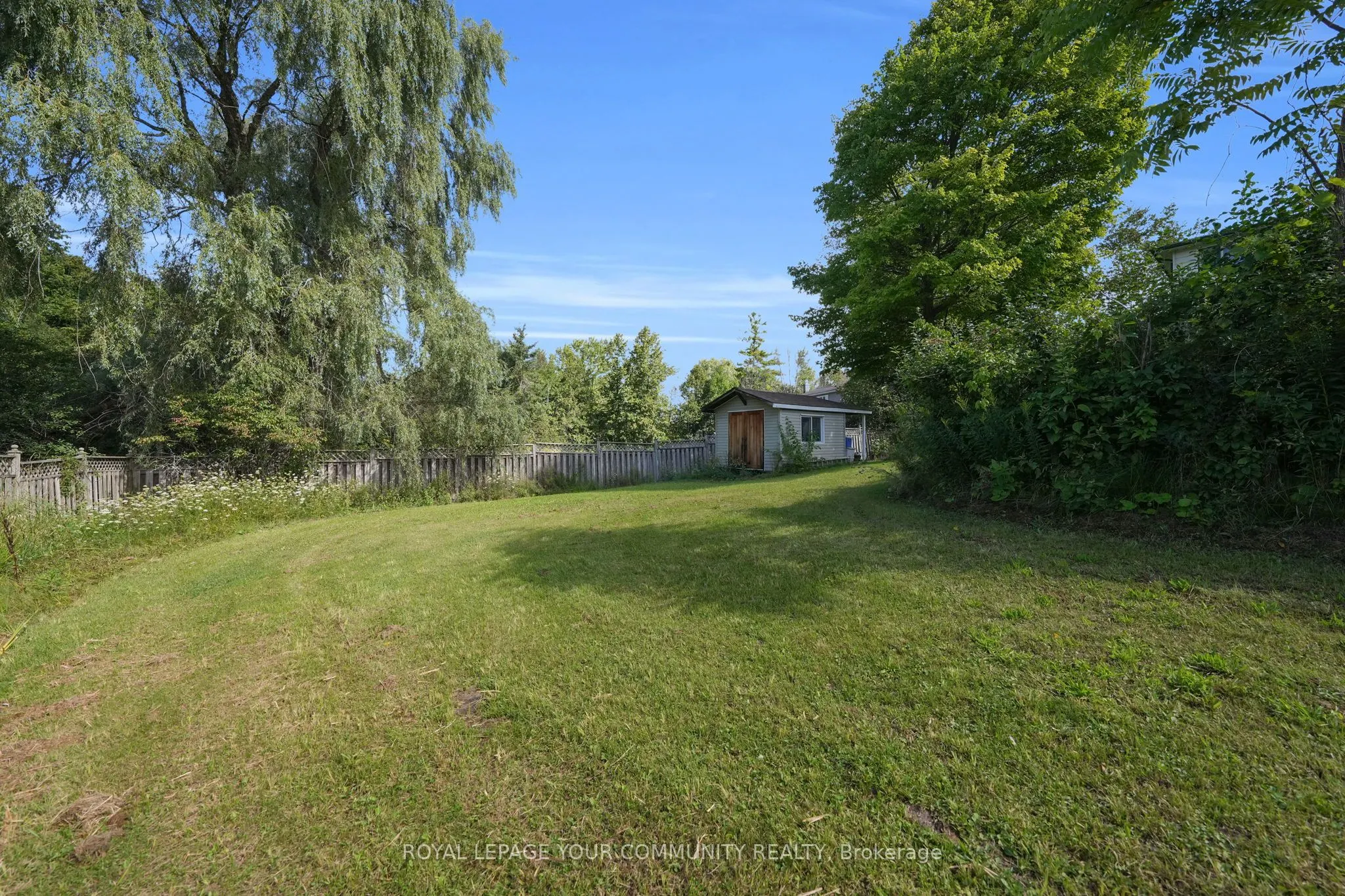 44 Beaverdale Crescent