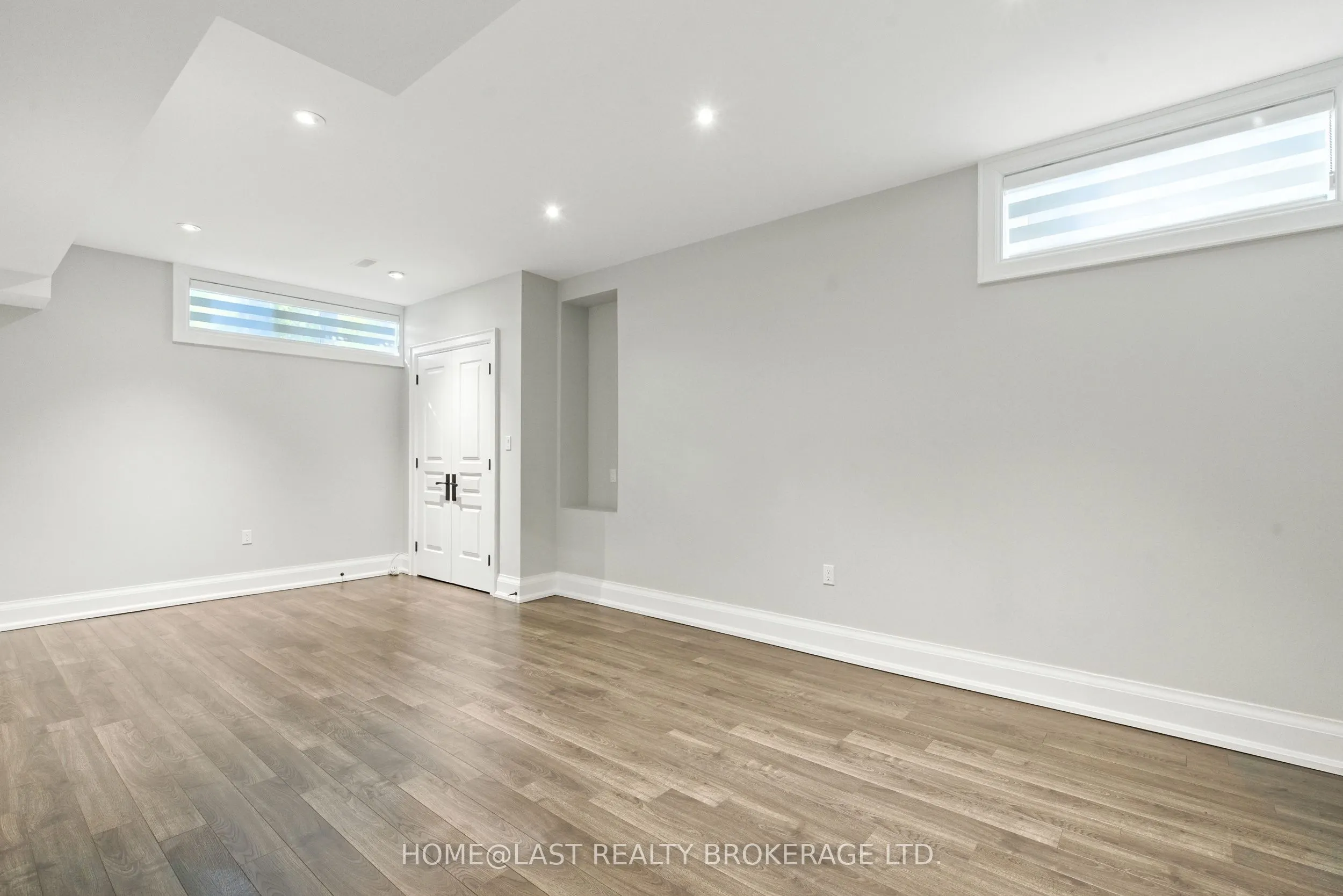 74 Yongehurst Road