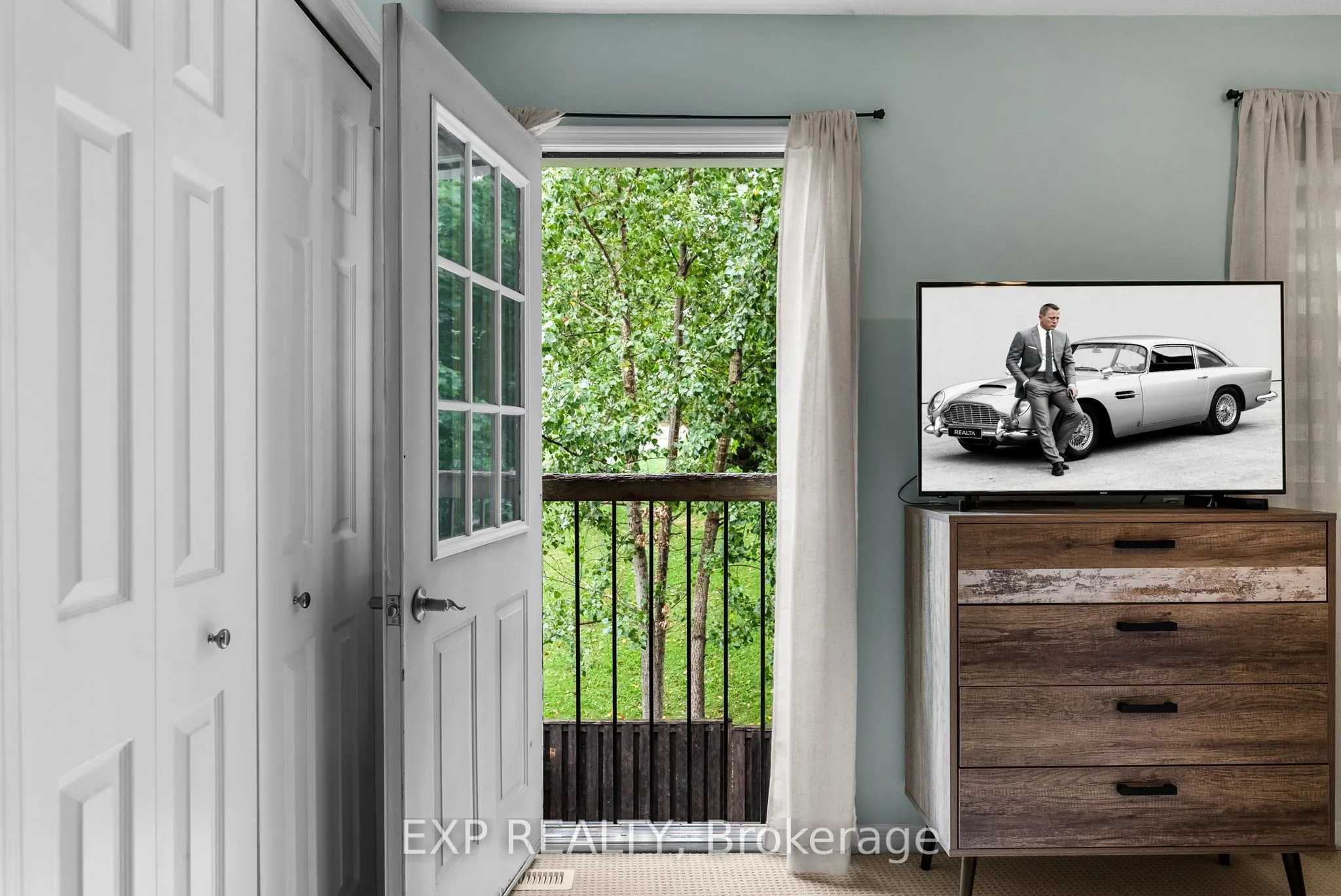 119 Spring Road, #4