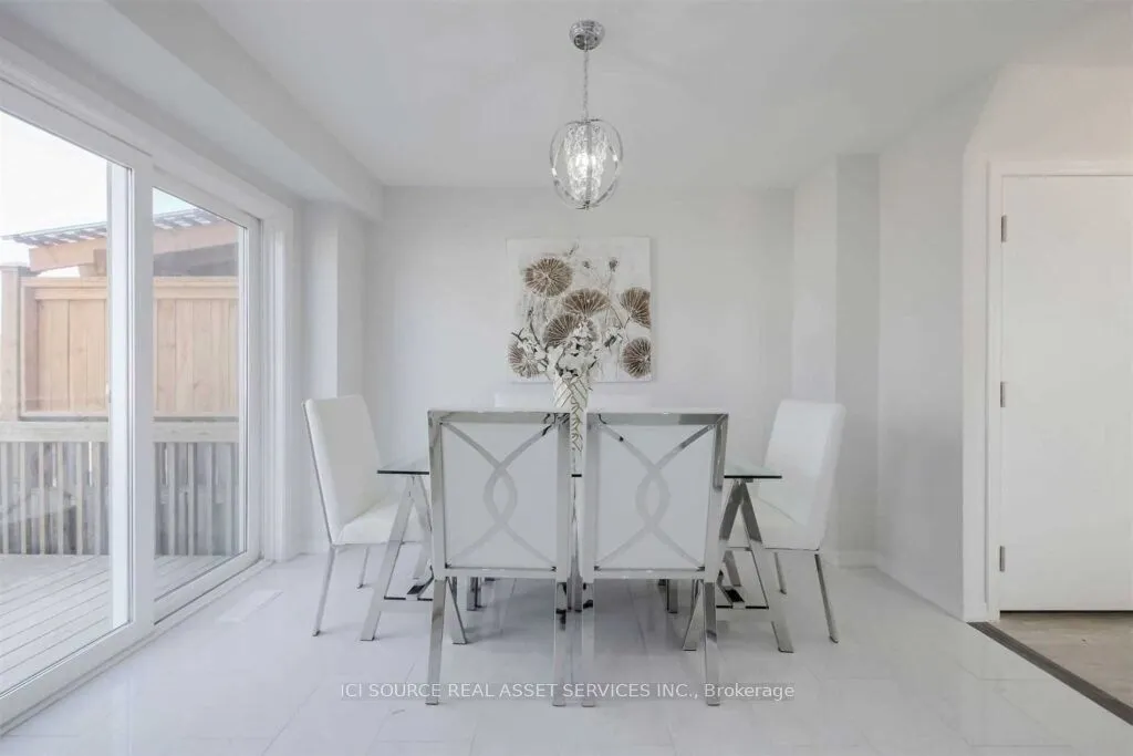 353 Silken Laumann Drive
