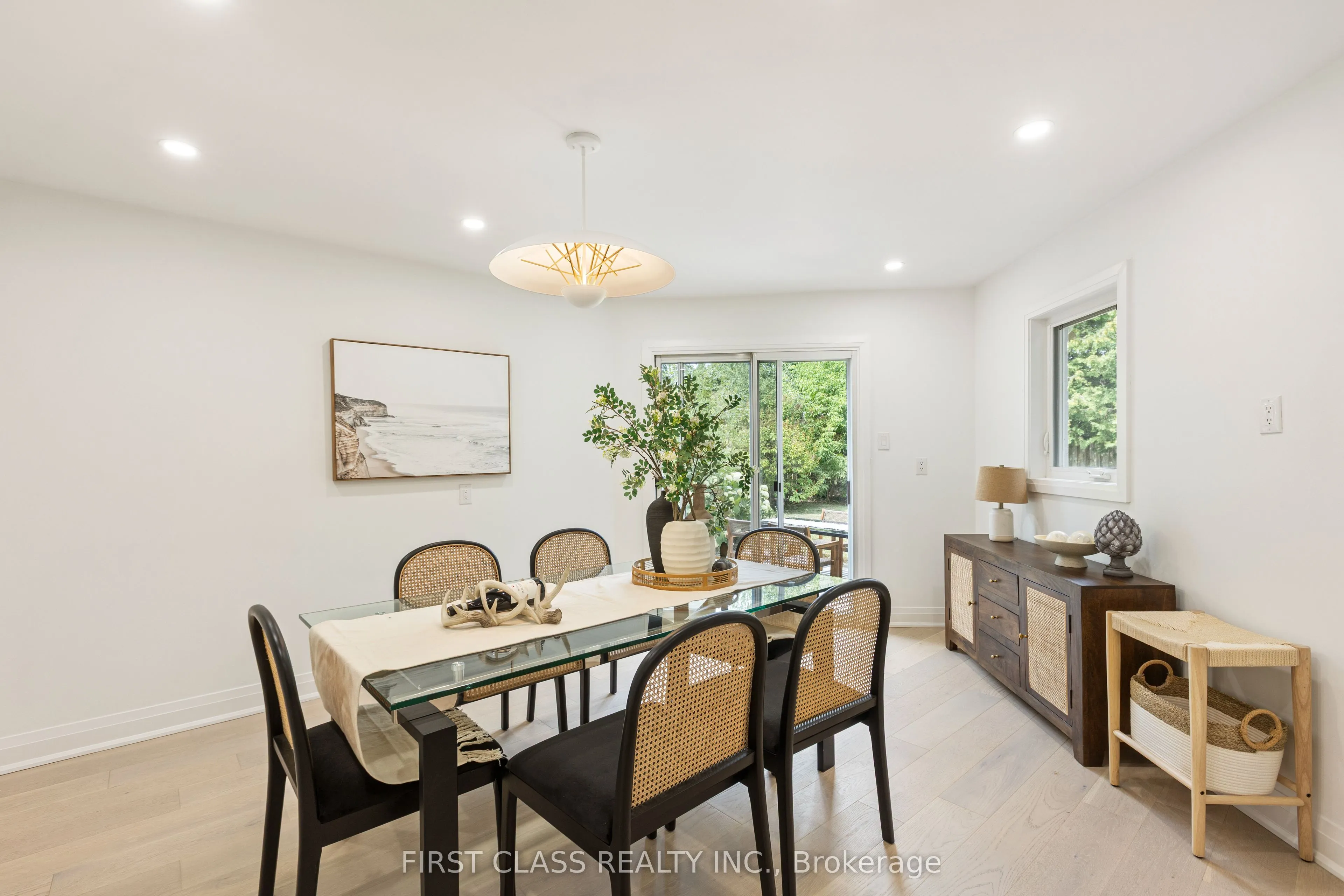 679 Village Parkway