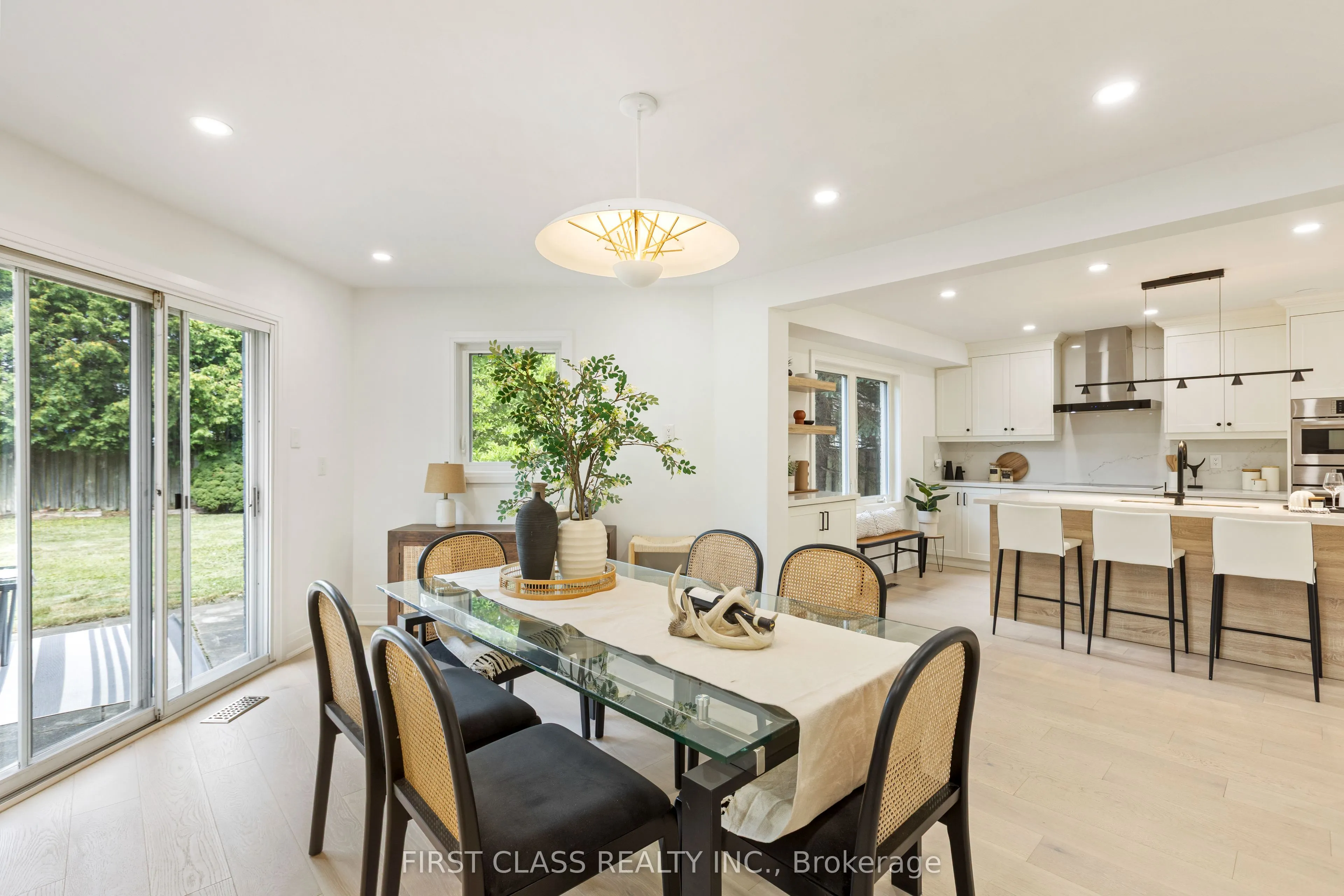 679 Village Parkway