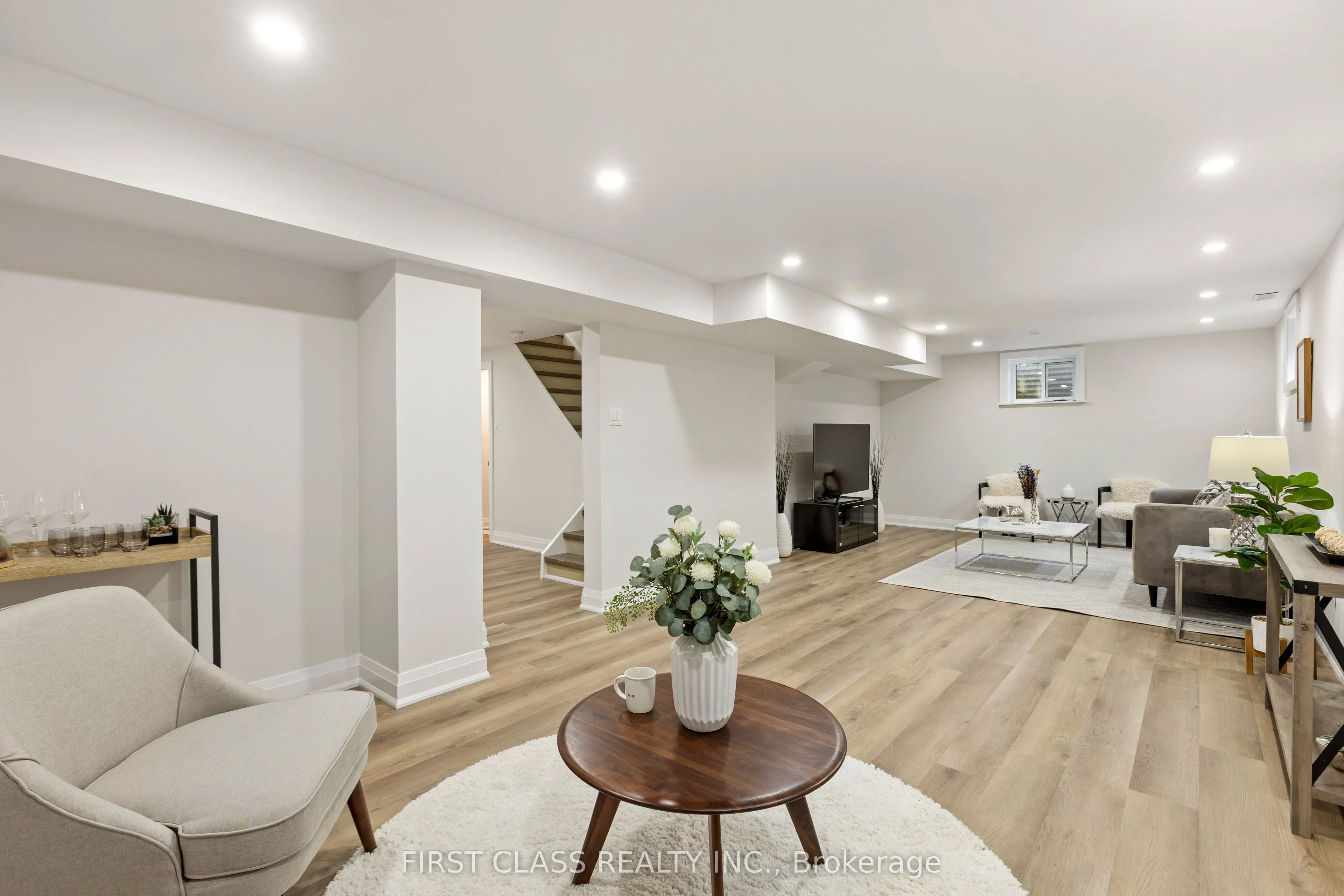 679 Village Parkway