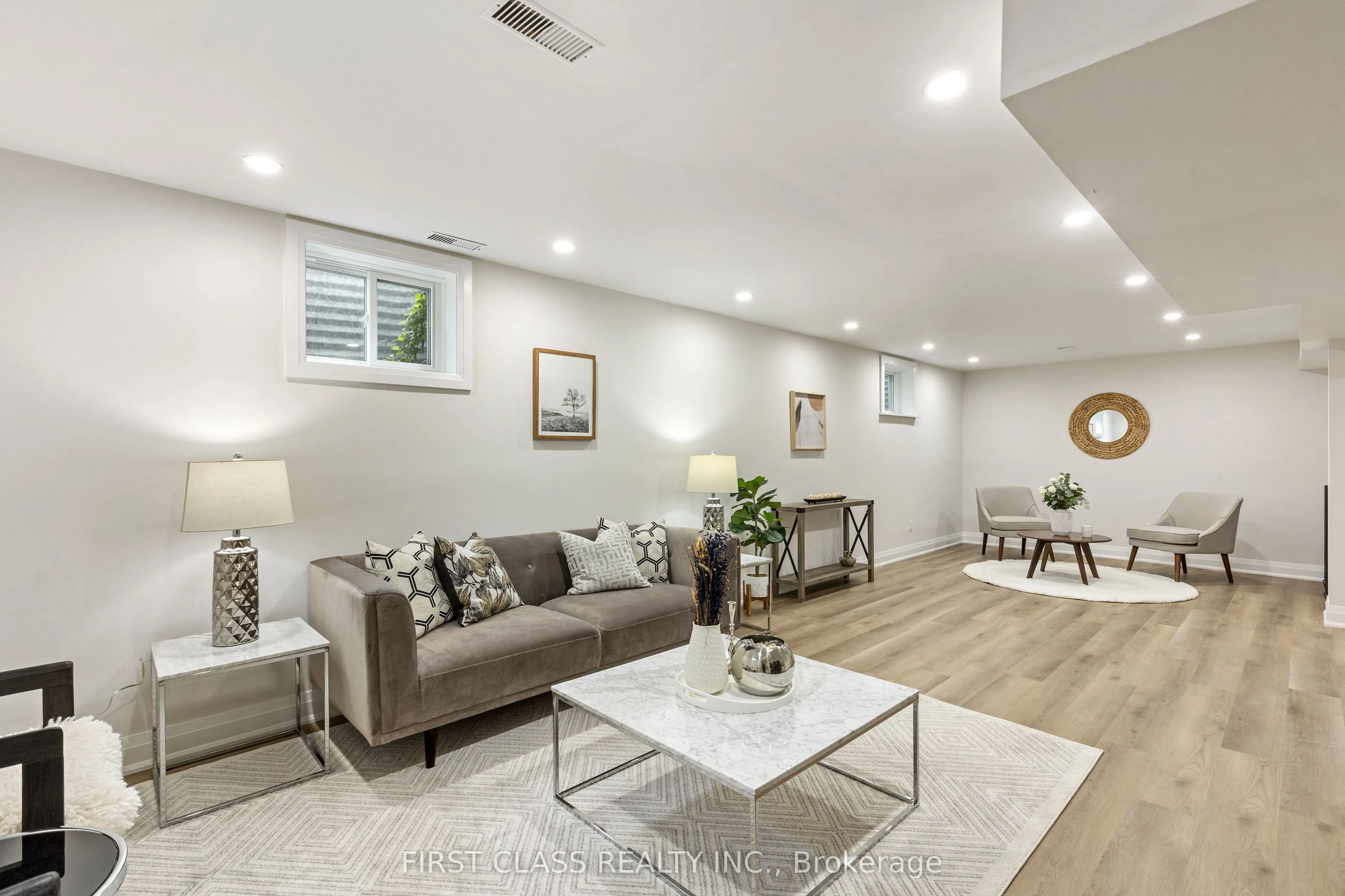 679 Village Parkway