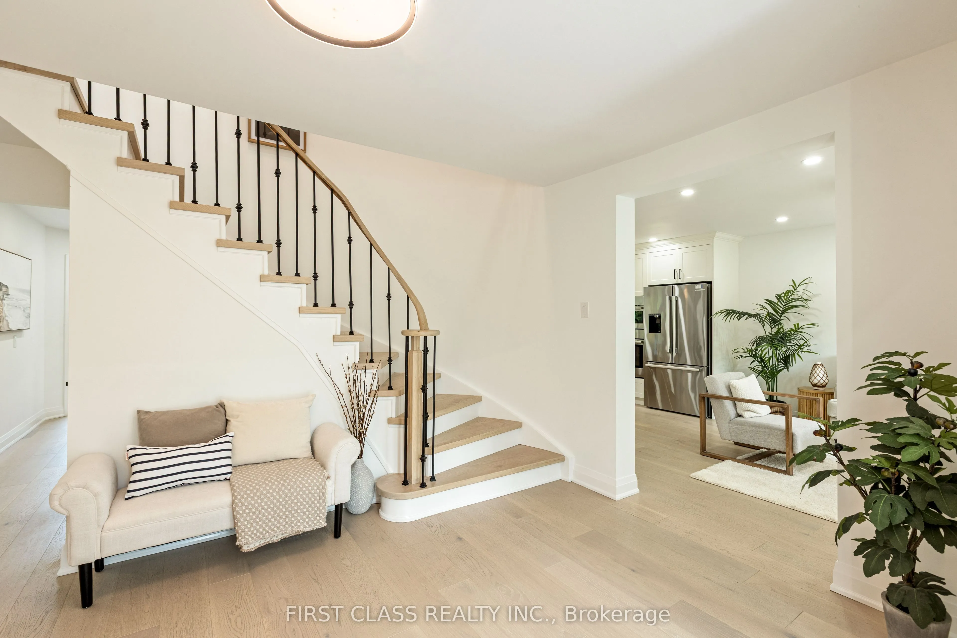 679 Village Parkway