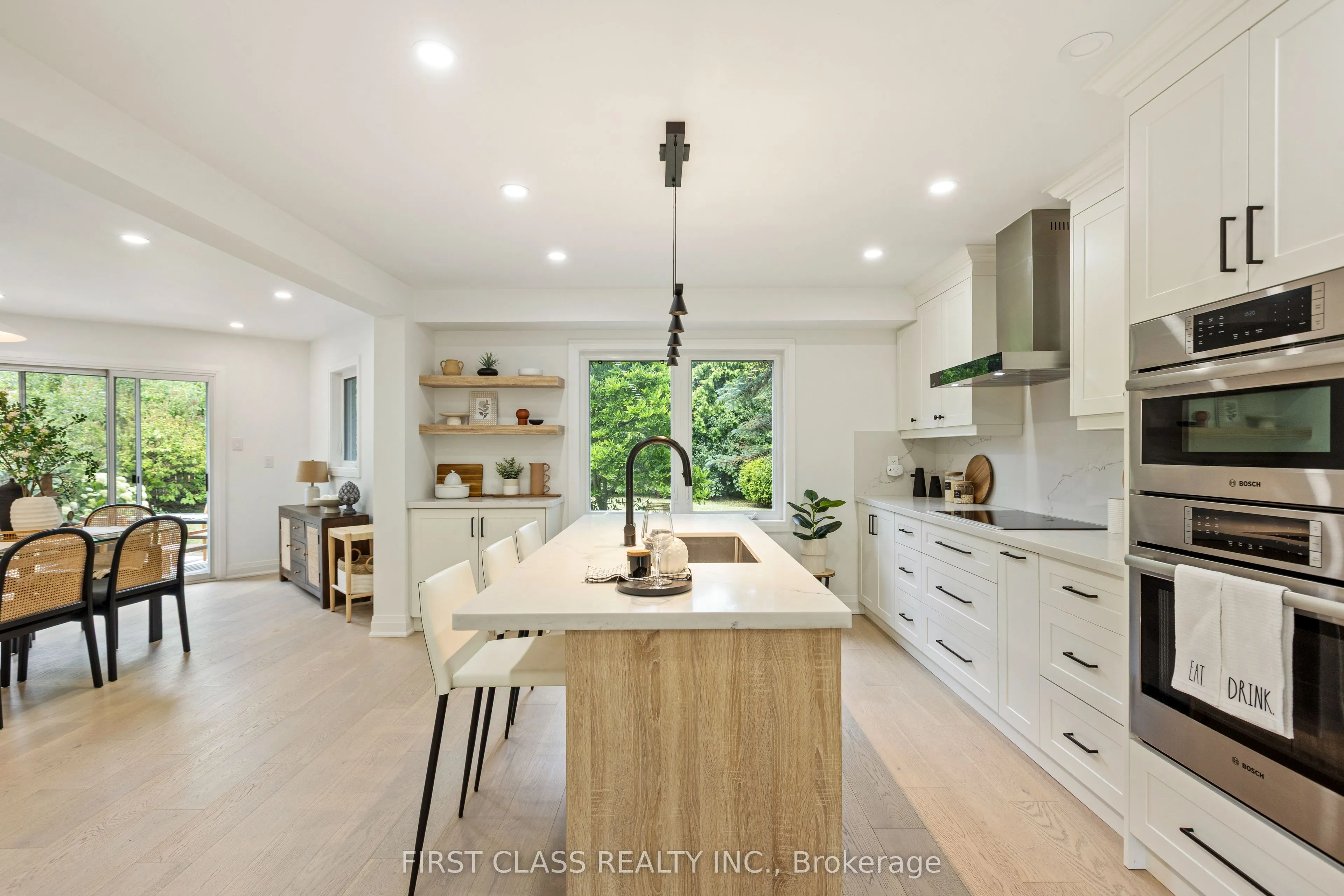 679 Village Parkway