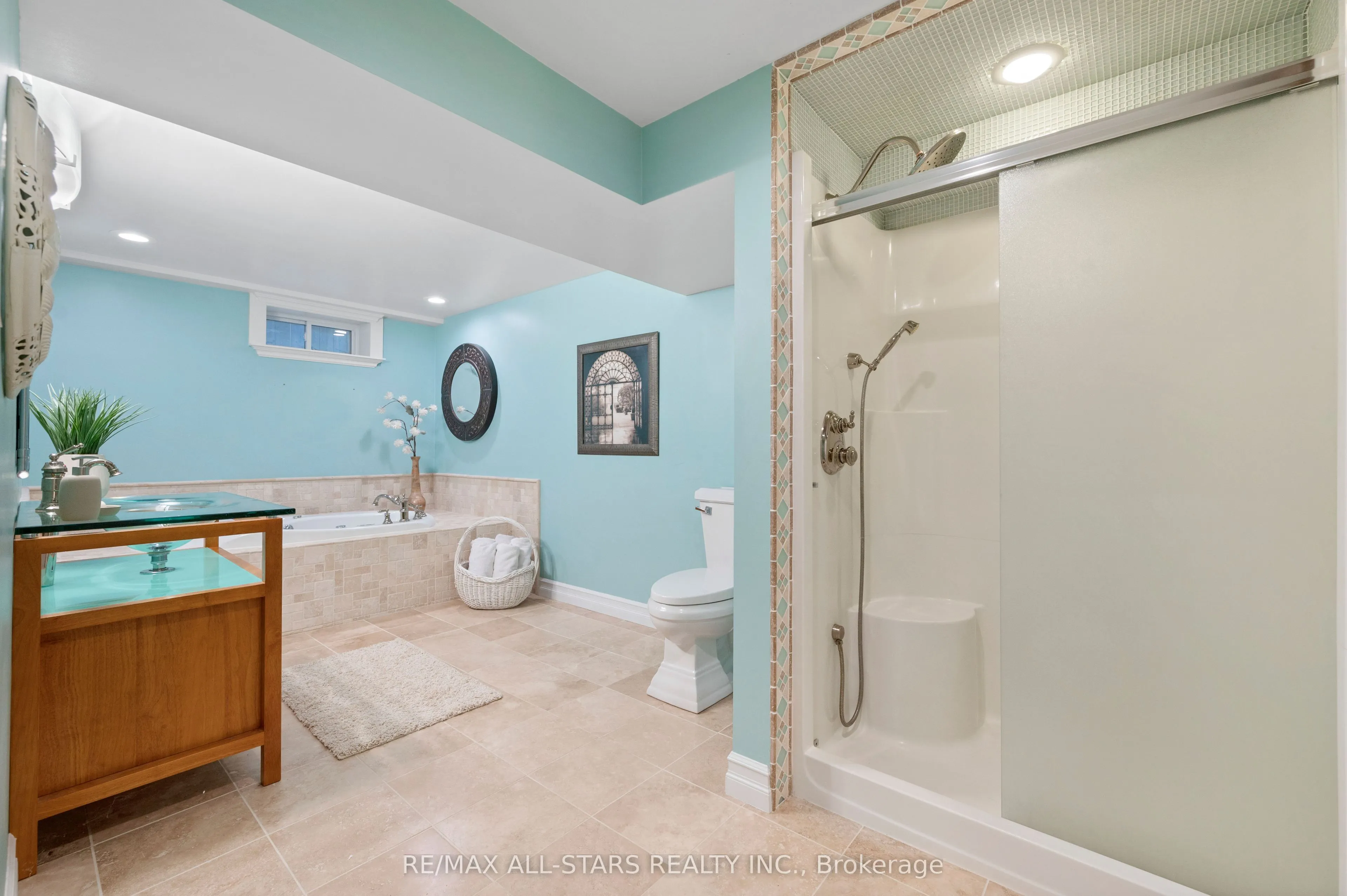 603 Village Parkway