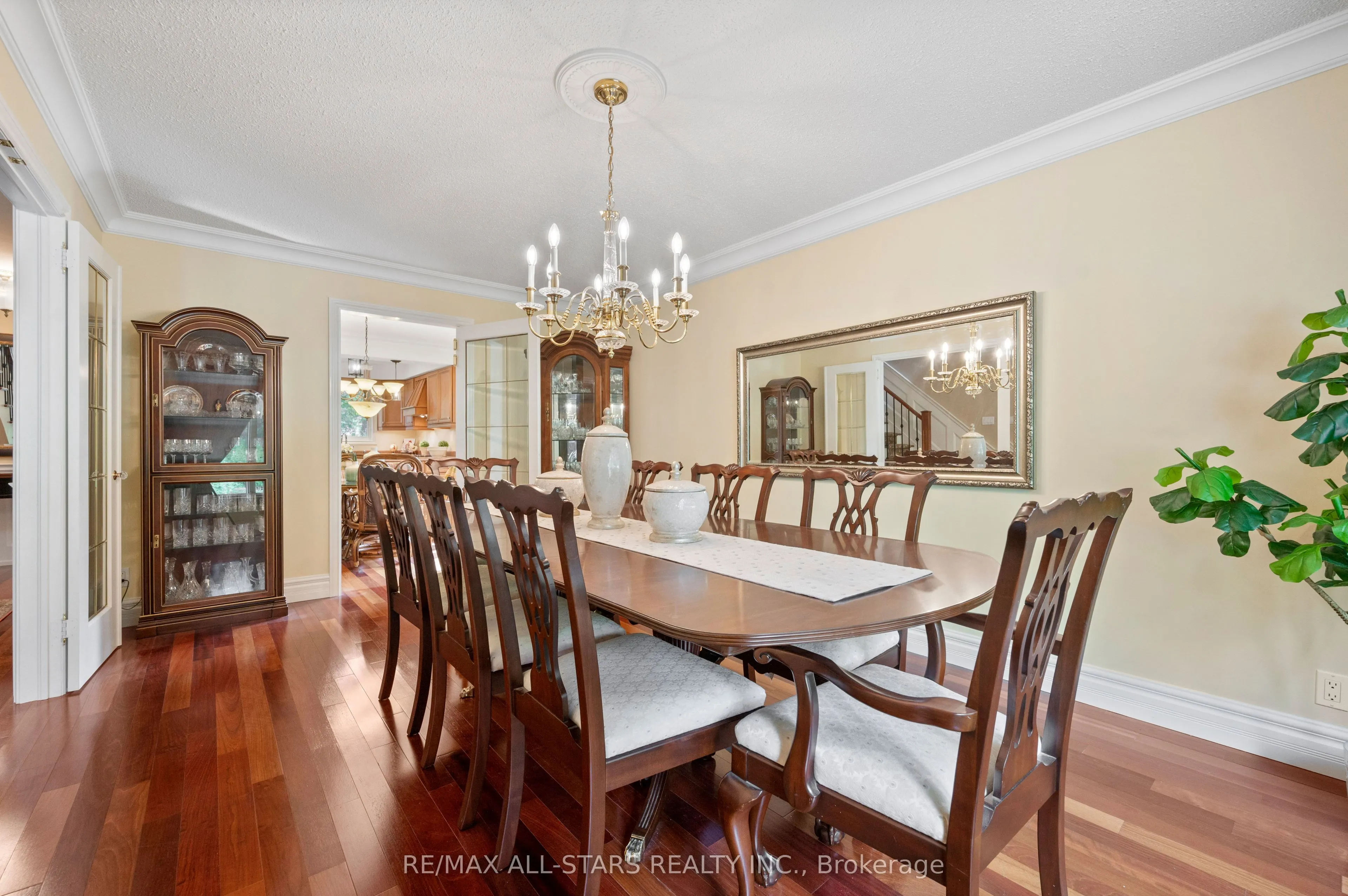 603 Village Parkway