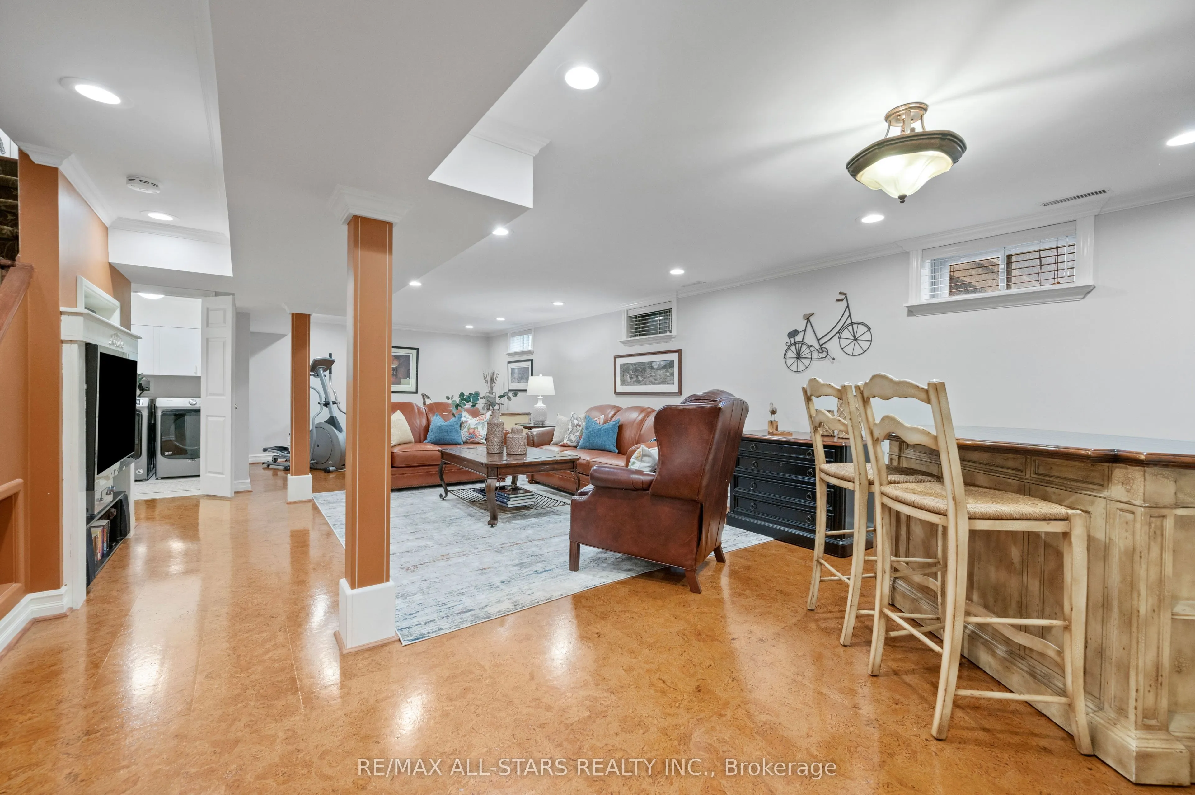 603 Village Parkway