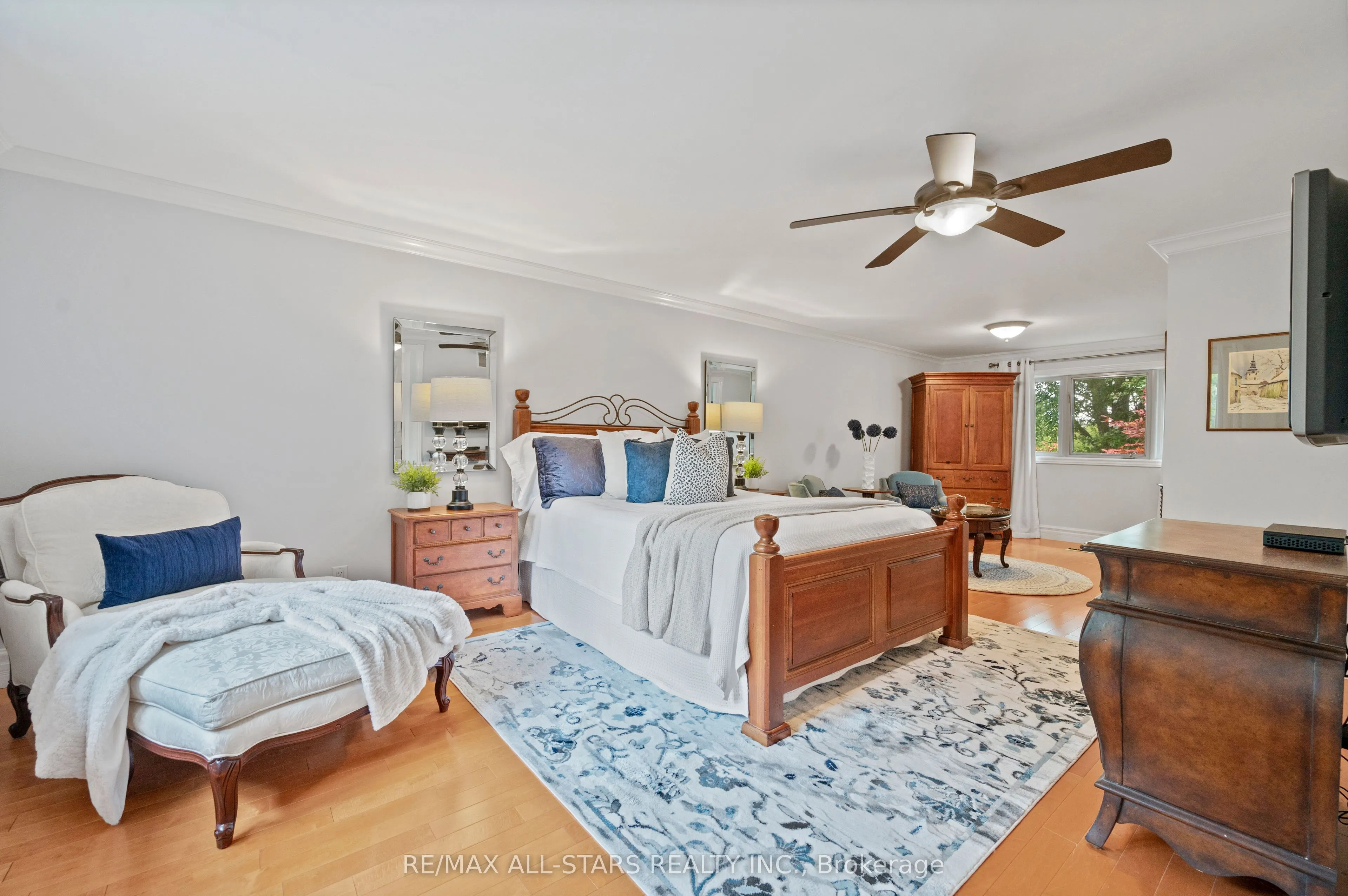 603 Village Parkway