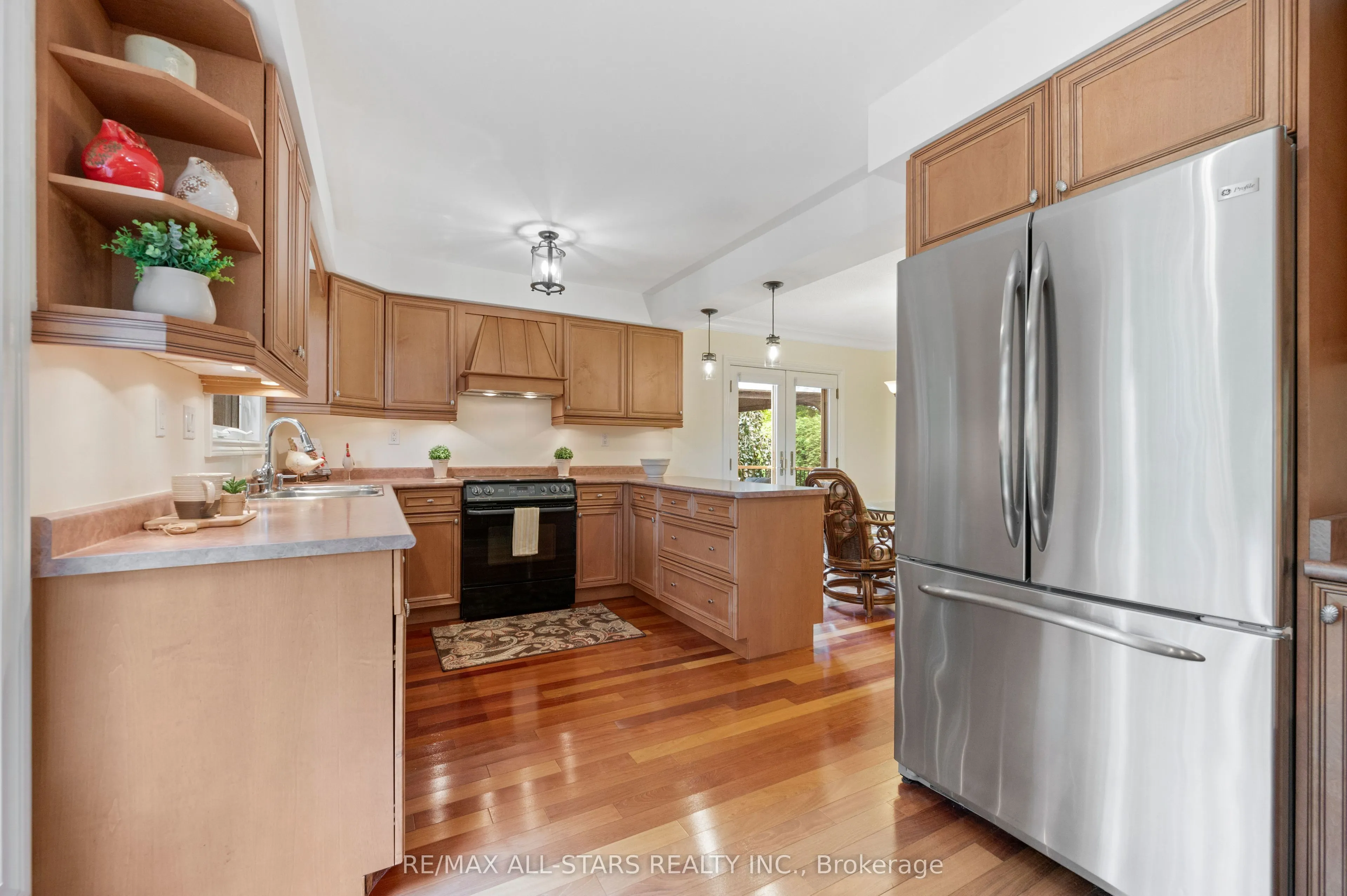 603 Village Parkway
