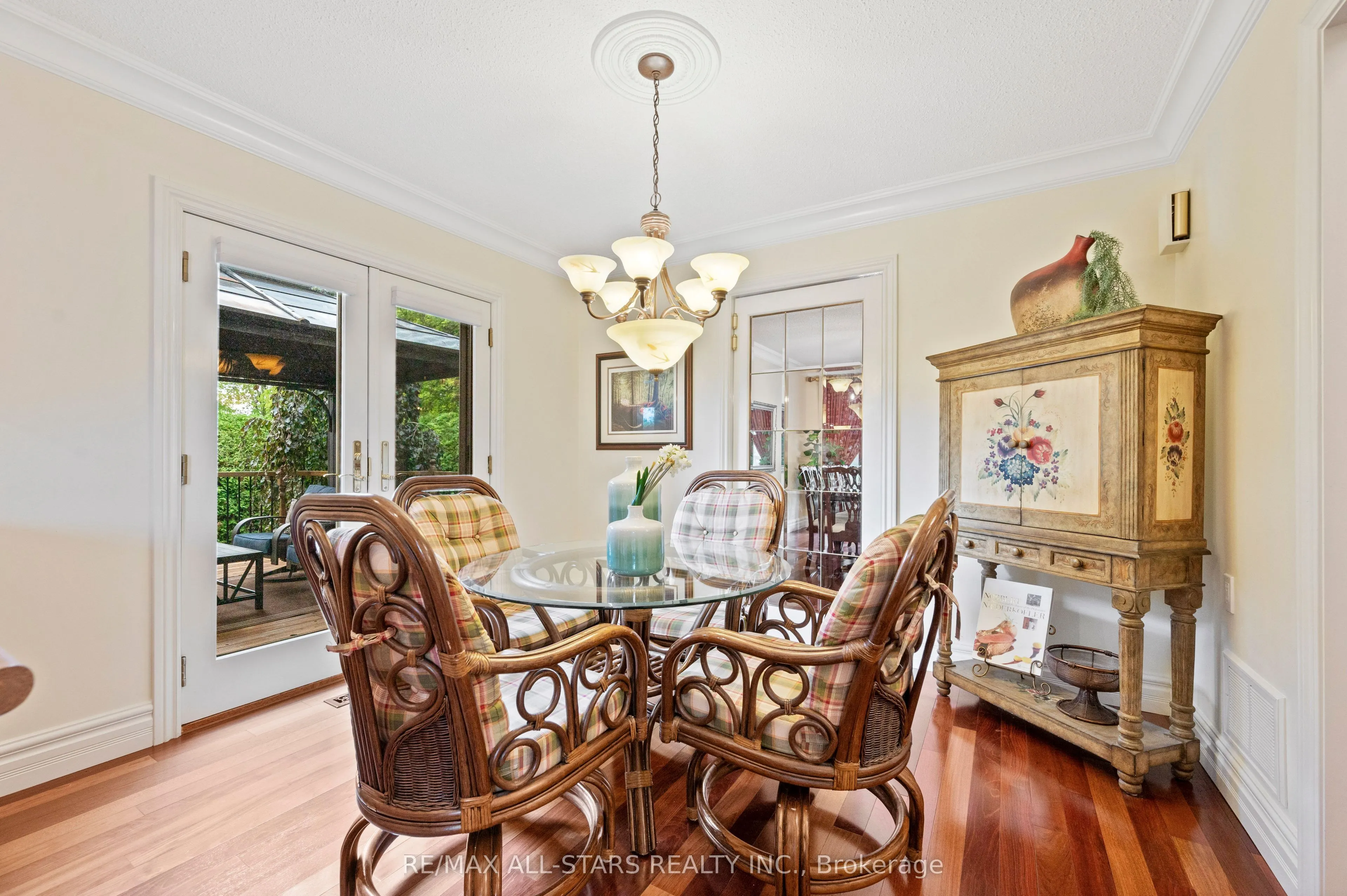 603 Village Parkway