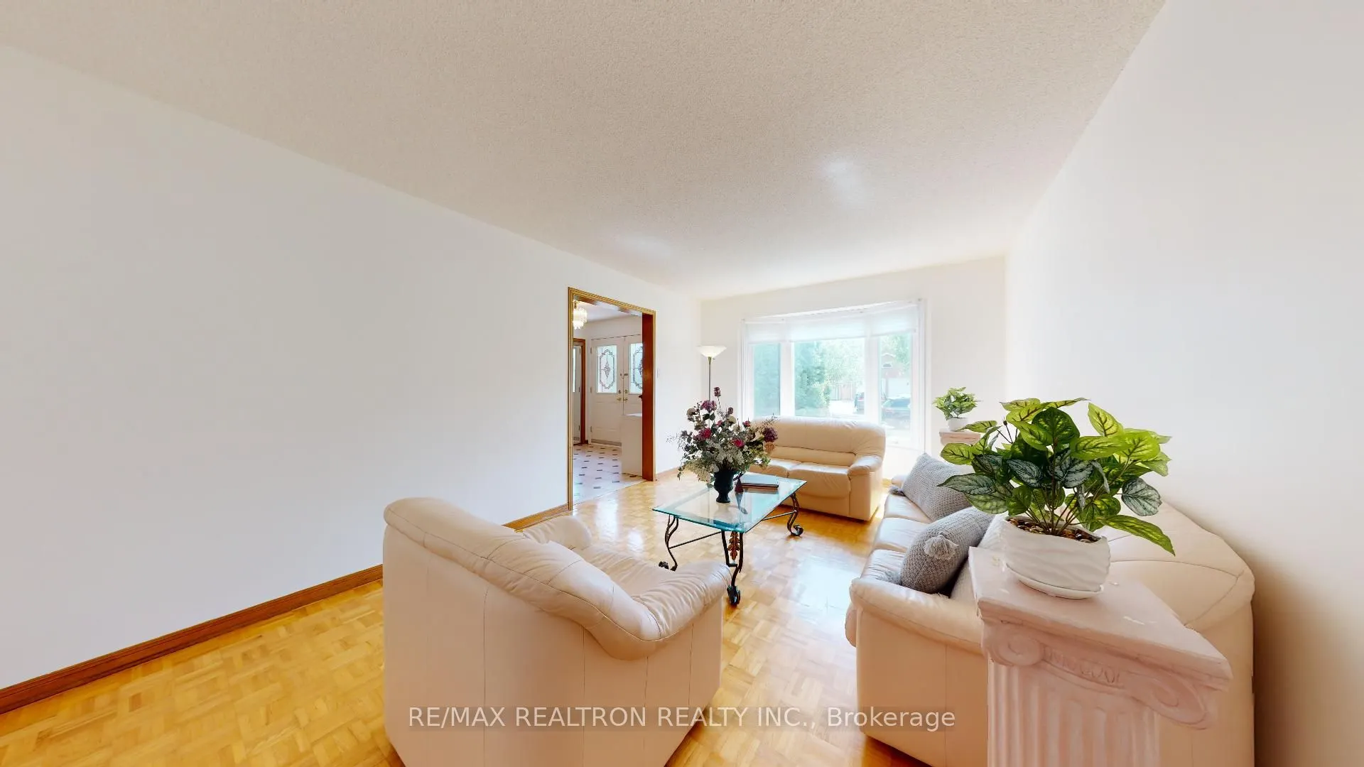 2 Glenhurst Road