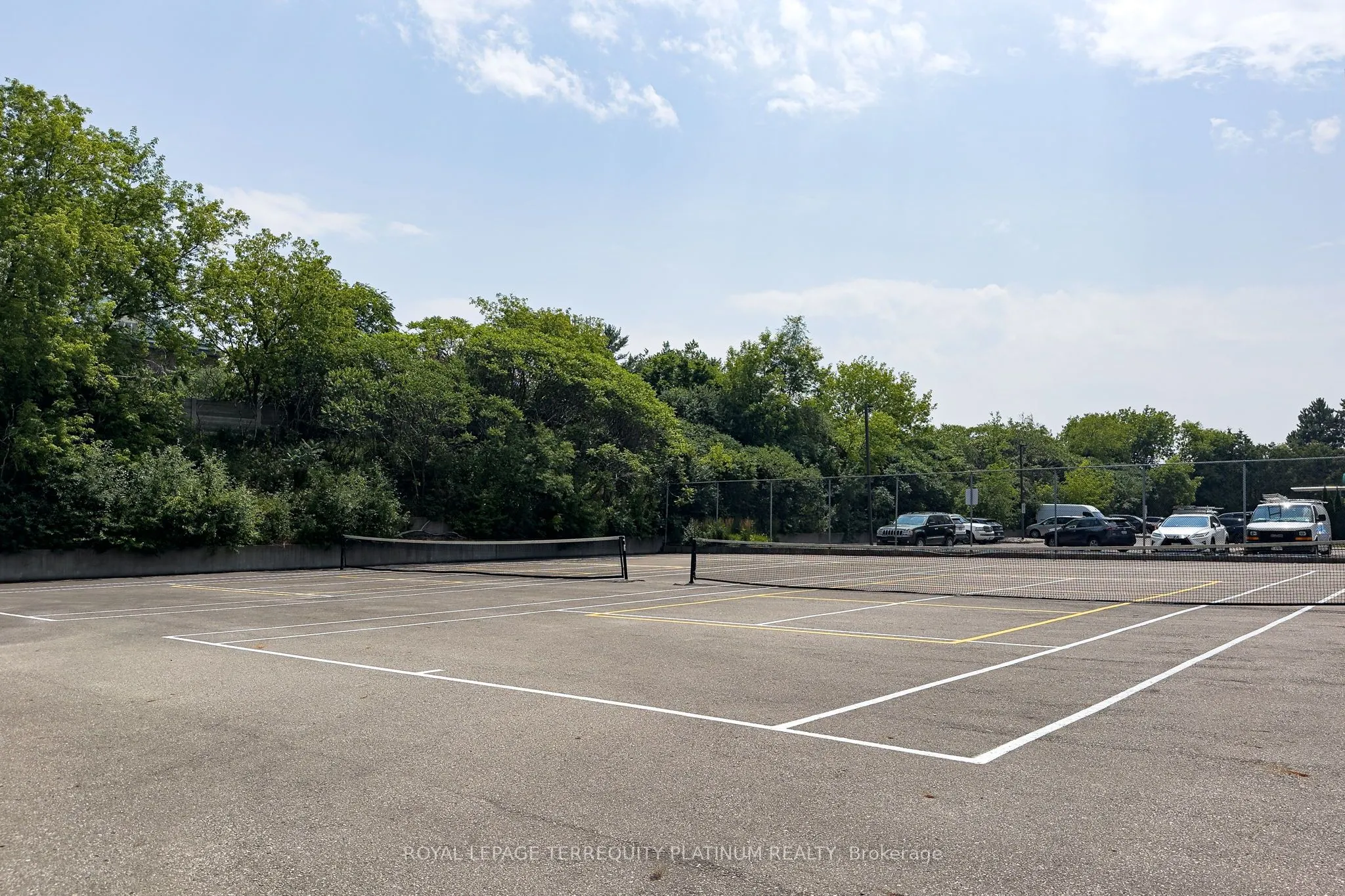 175 Cedar Avenue, #413
