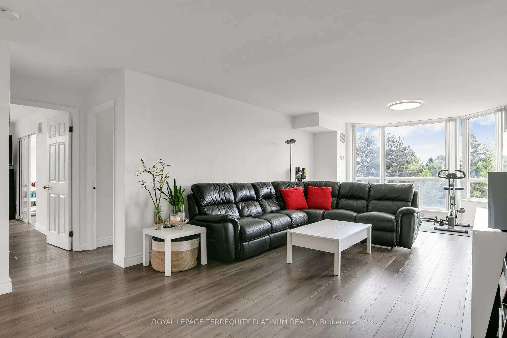 175 Cedar Avenue, #413