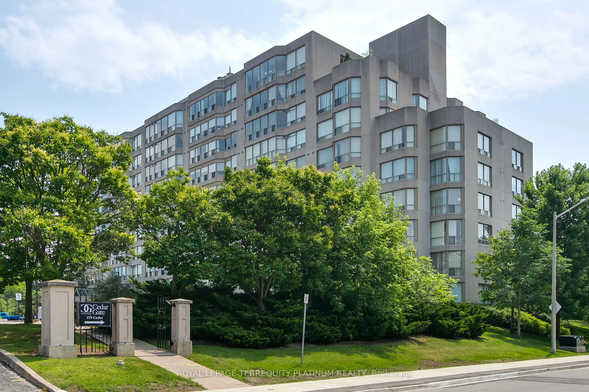 175 Cedar Avenue, #413