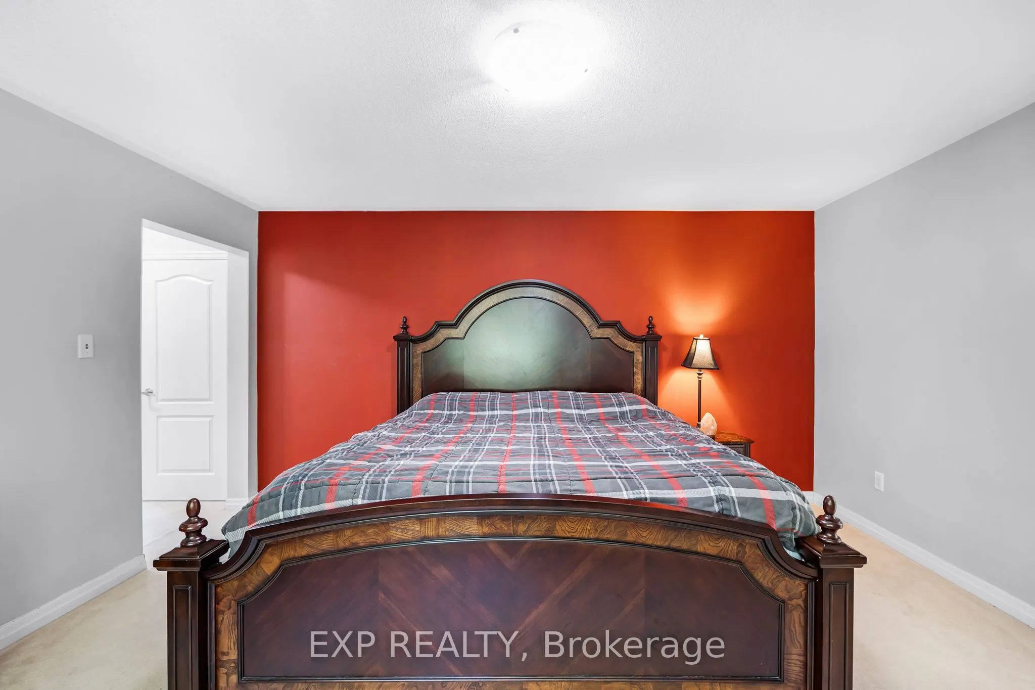 79 Bulmer Crescent