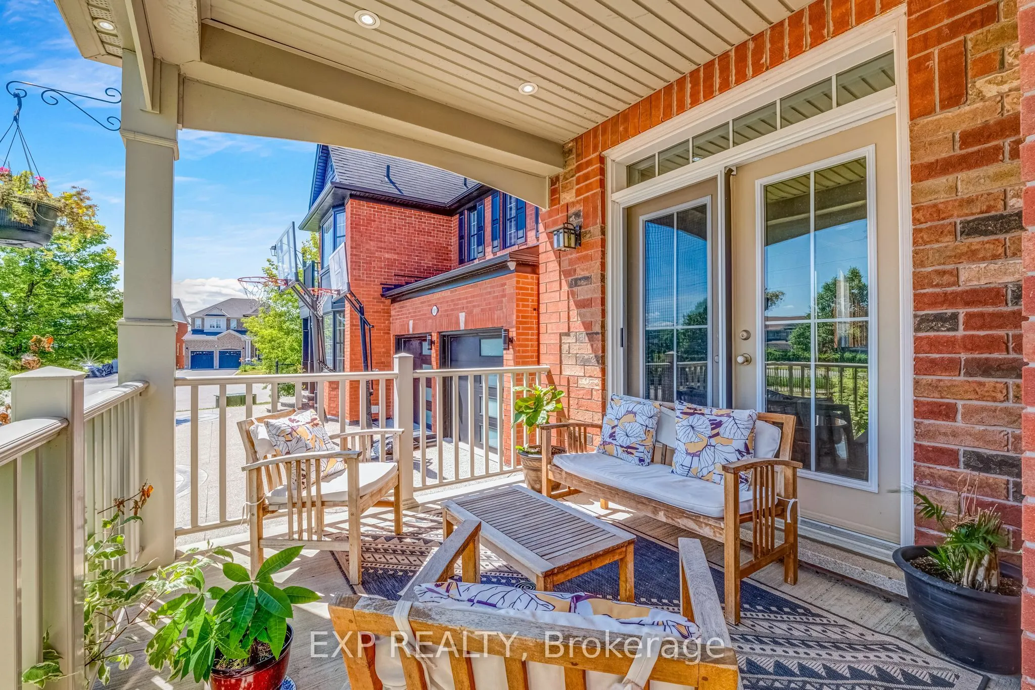 79 Bulmer Crescent