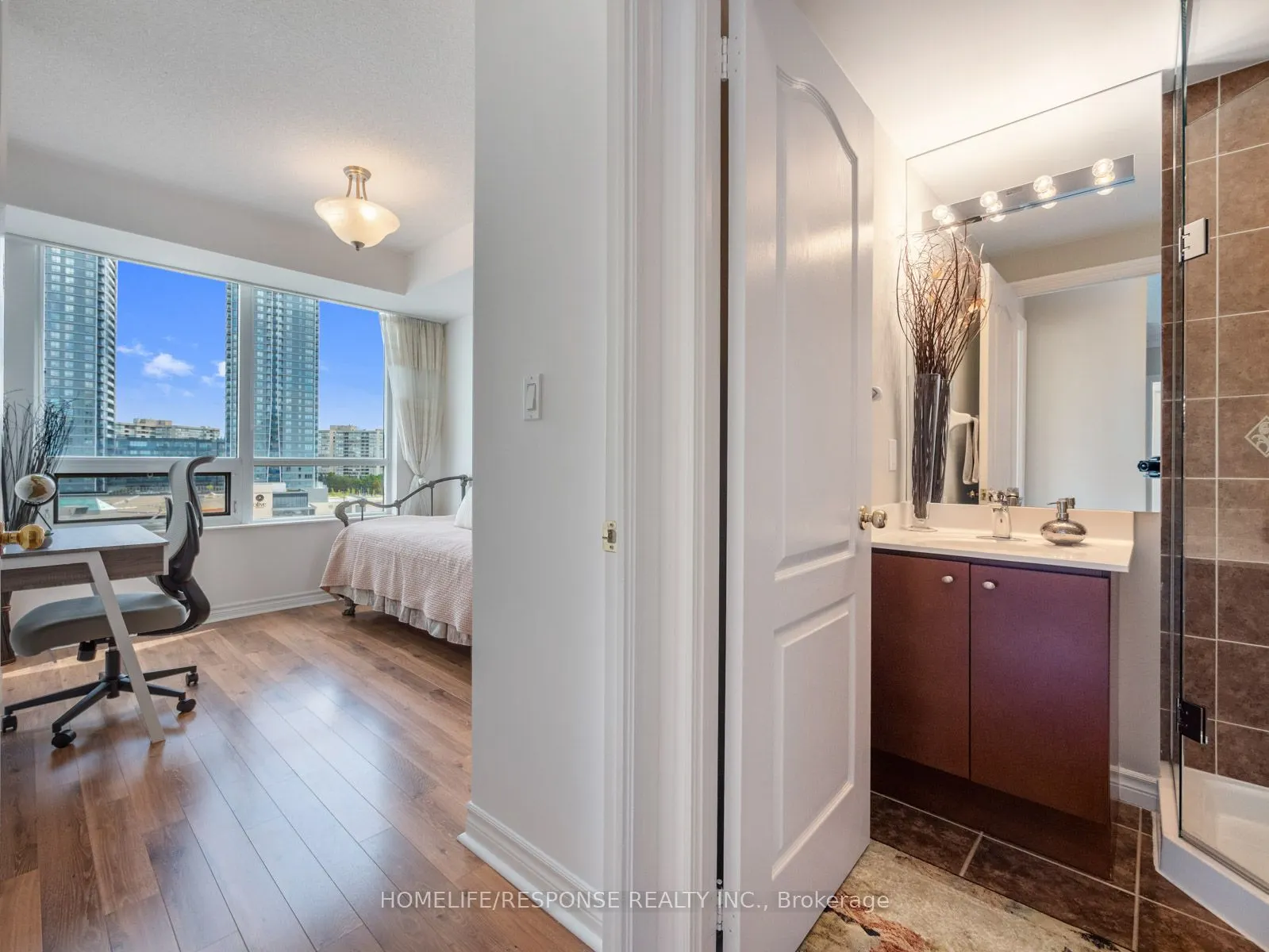 88 Promenade Circle, #701
