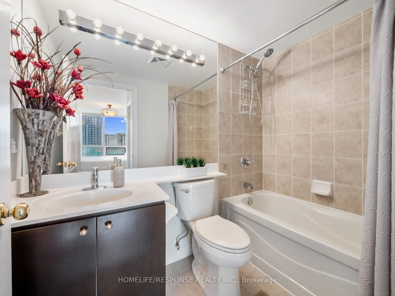 88 Promenade Circle, #701