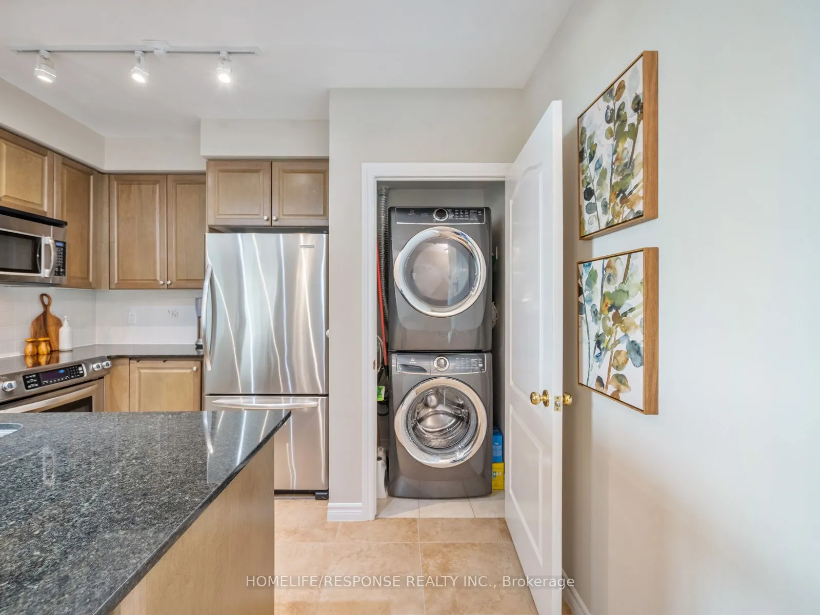 88 Promenade Circle, #701