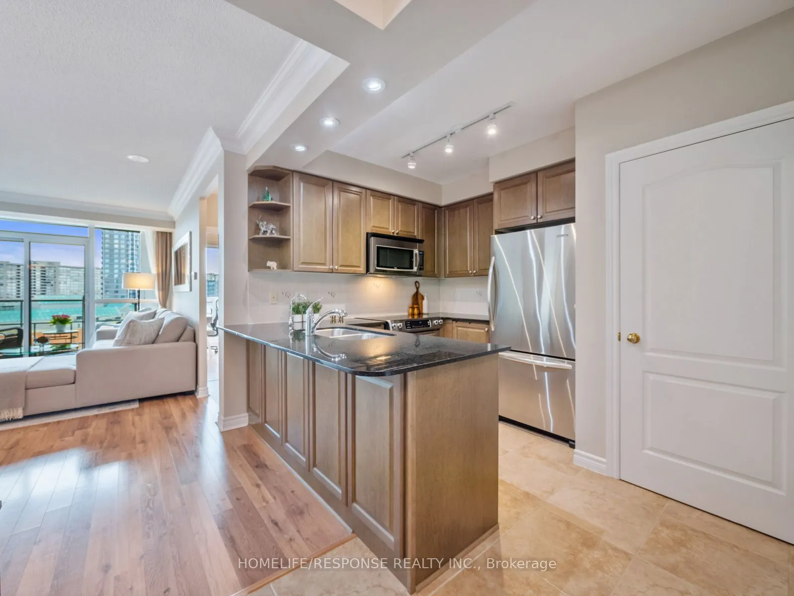 88 Promenade Circle, #701