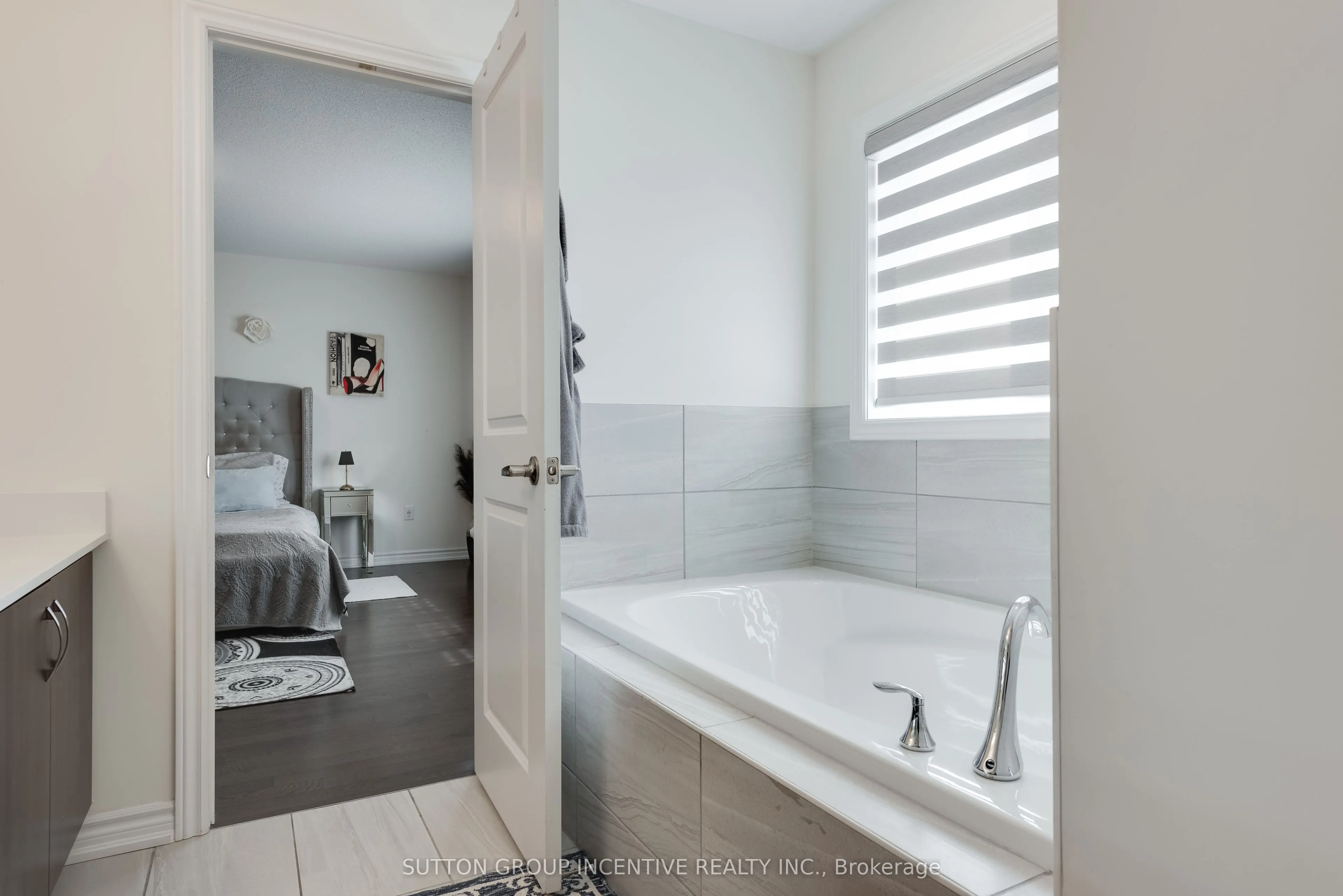 2271 Grainger Loop