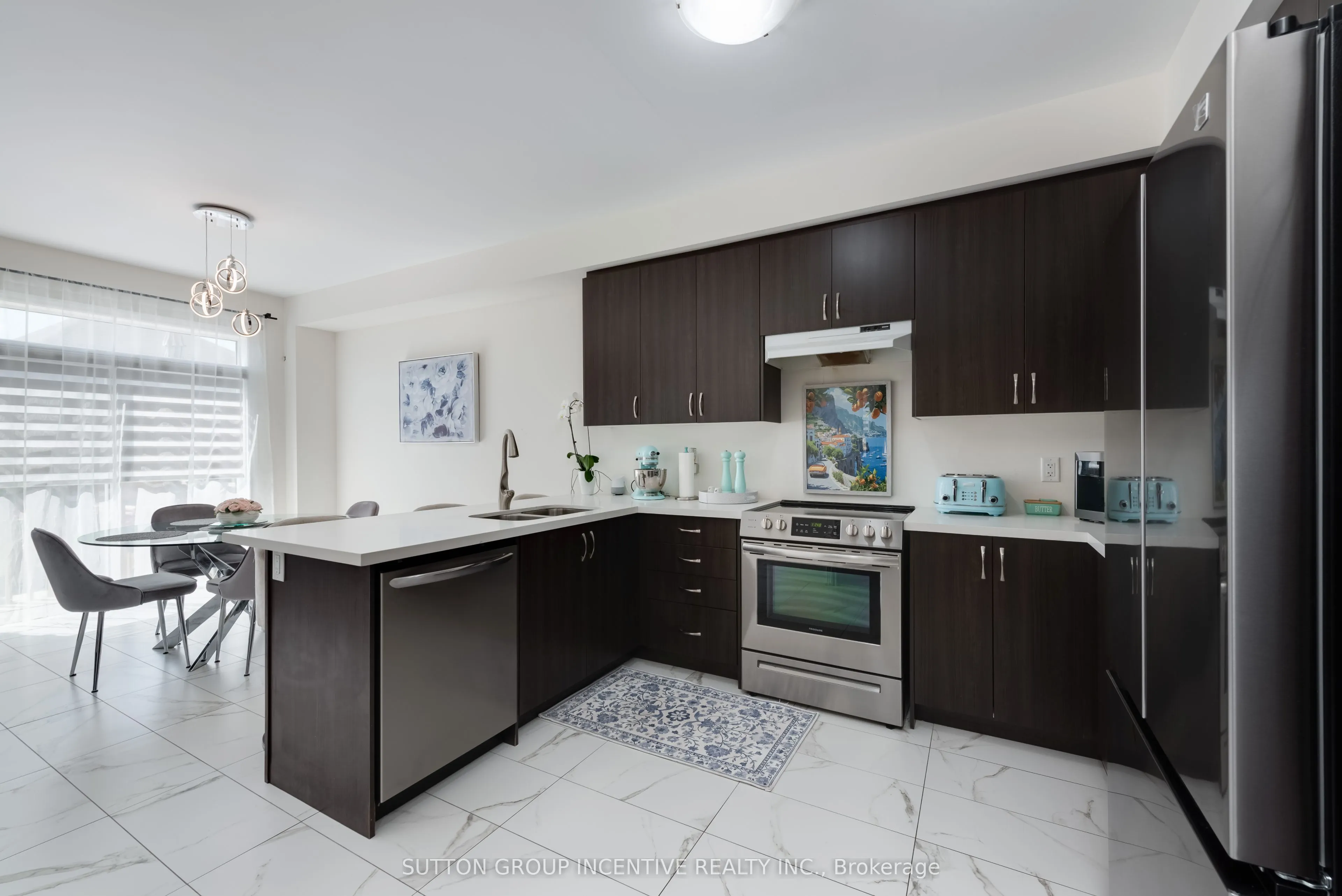 2271 Grainger Loop