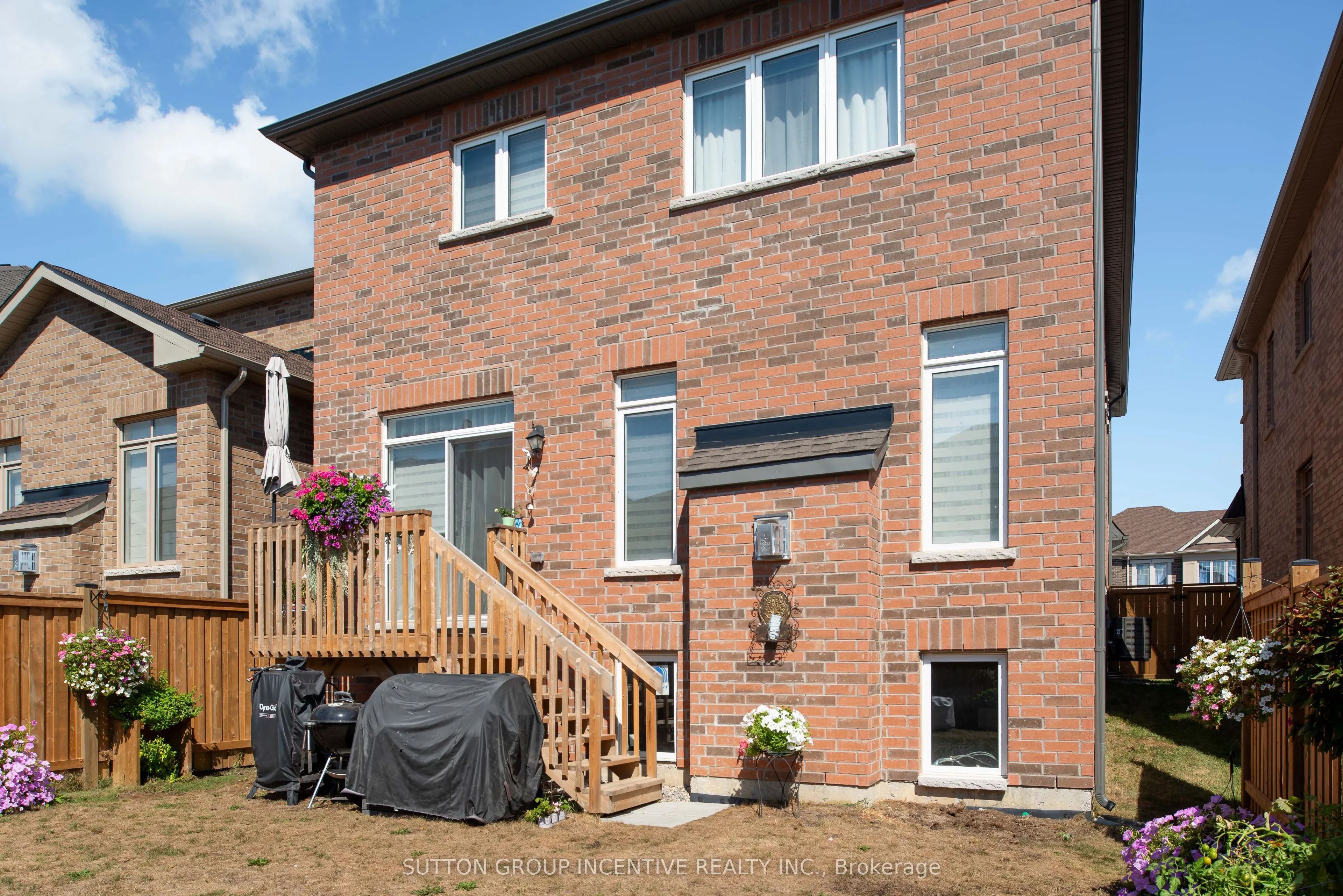 2271 Grainger Loop