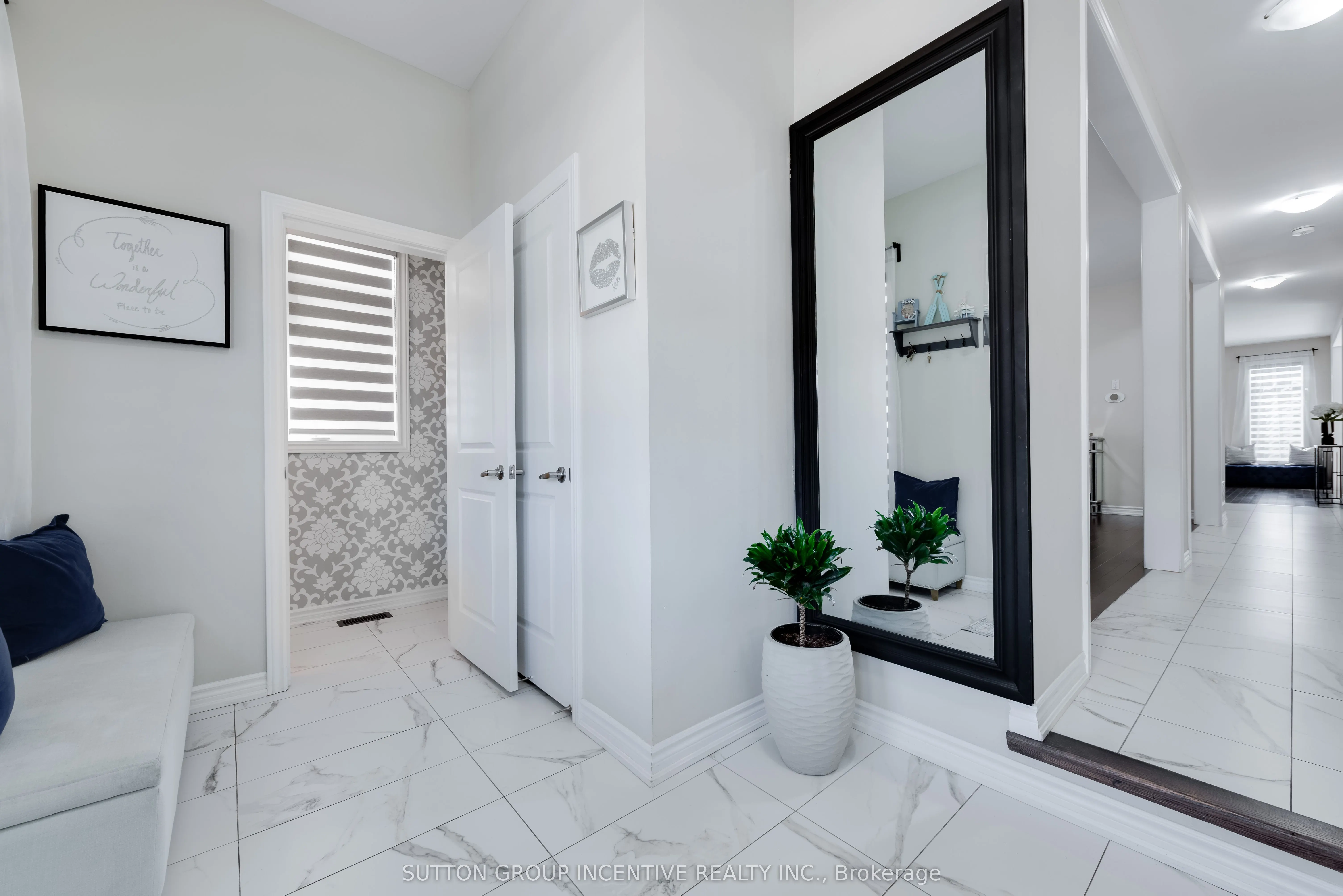 2271 Grainger Loop