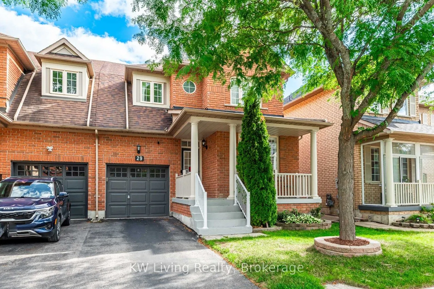 29 Lakespring Drive