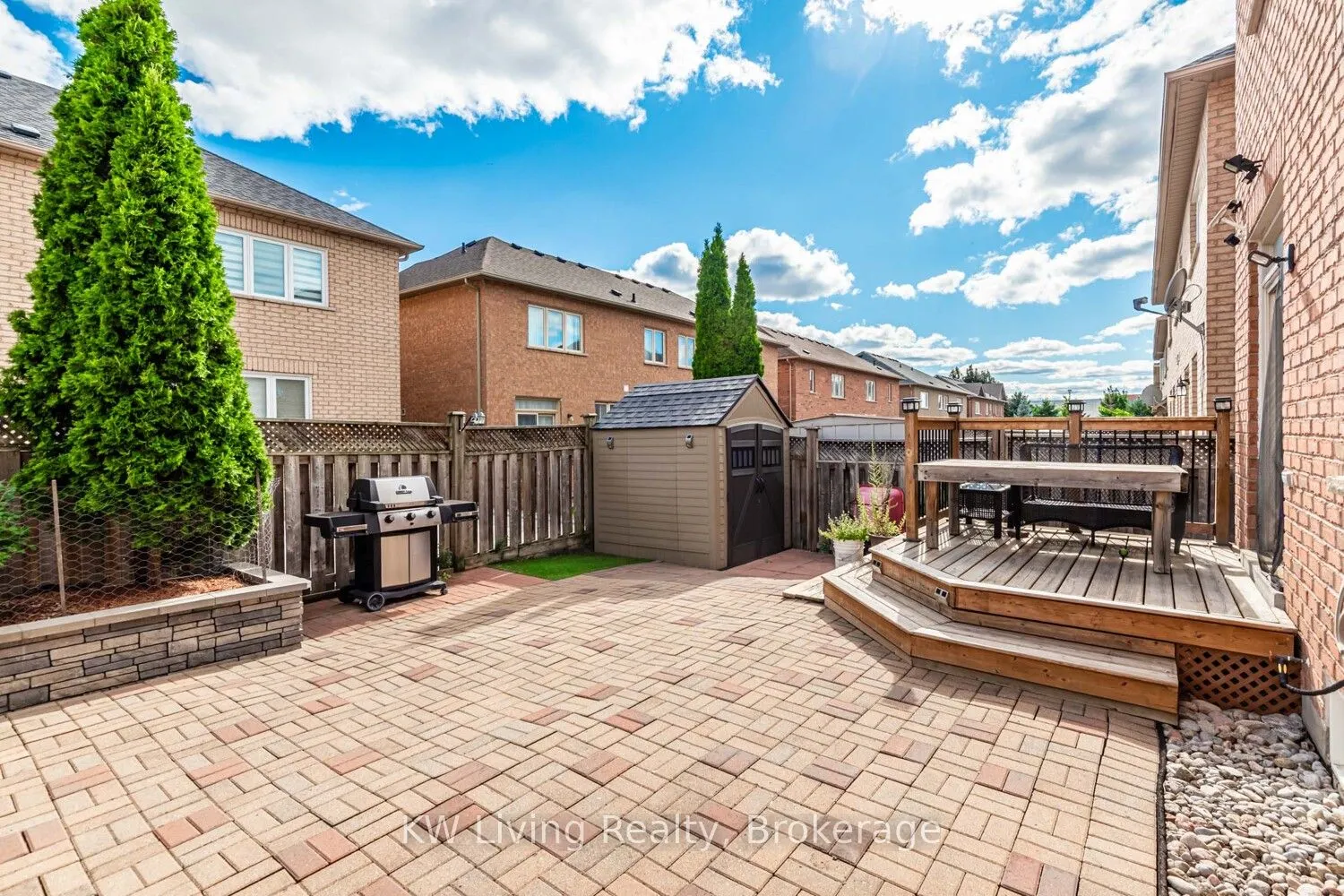 29 Lakespring Drive