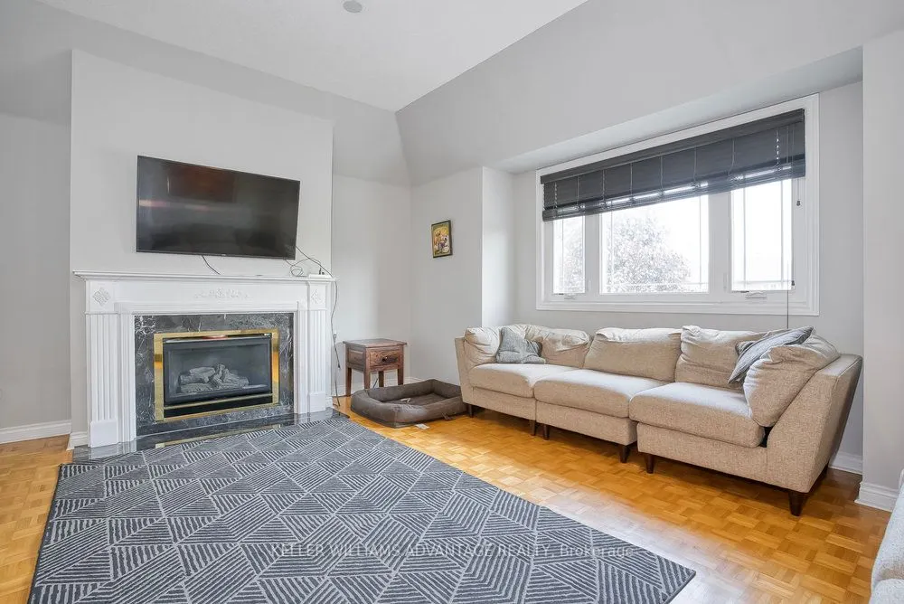 71 Song Bird Drive, #Upper