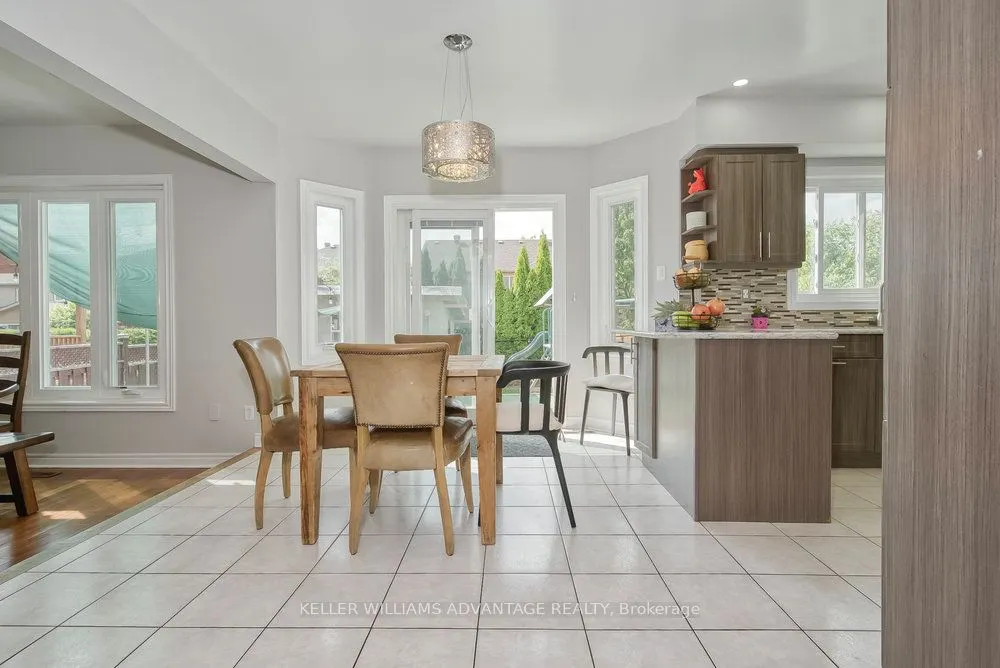 71 Song Bird Drive, #Upper