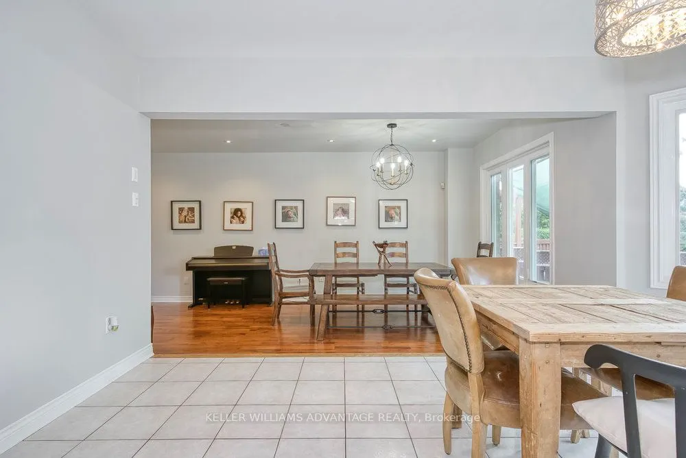 71 Song Bird Drive, #Upper