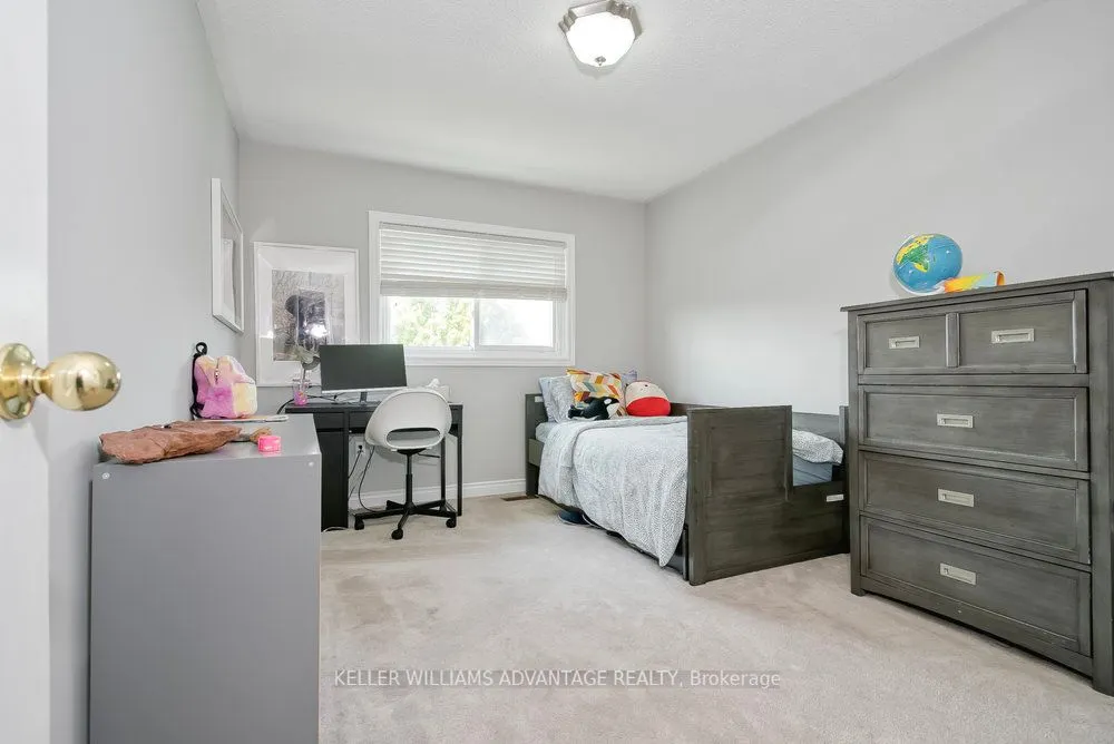 71 Song Bird Drive, #Upper