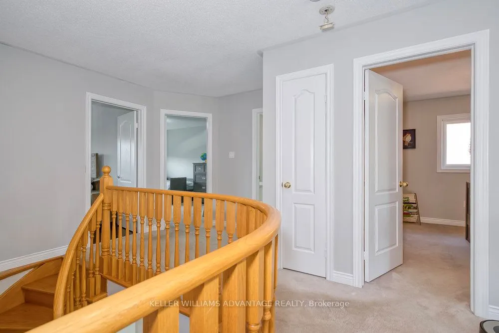 71 Song Bird Drive, #Upper