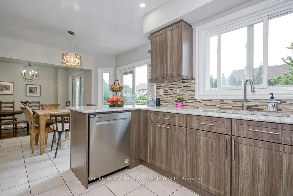 71 Song Bird Drive, #Upper