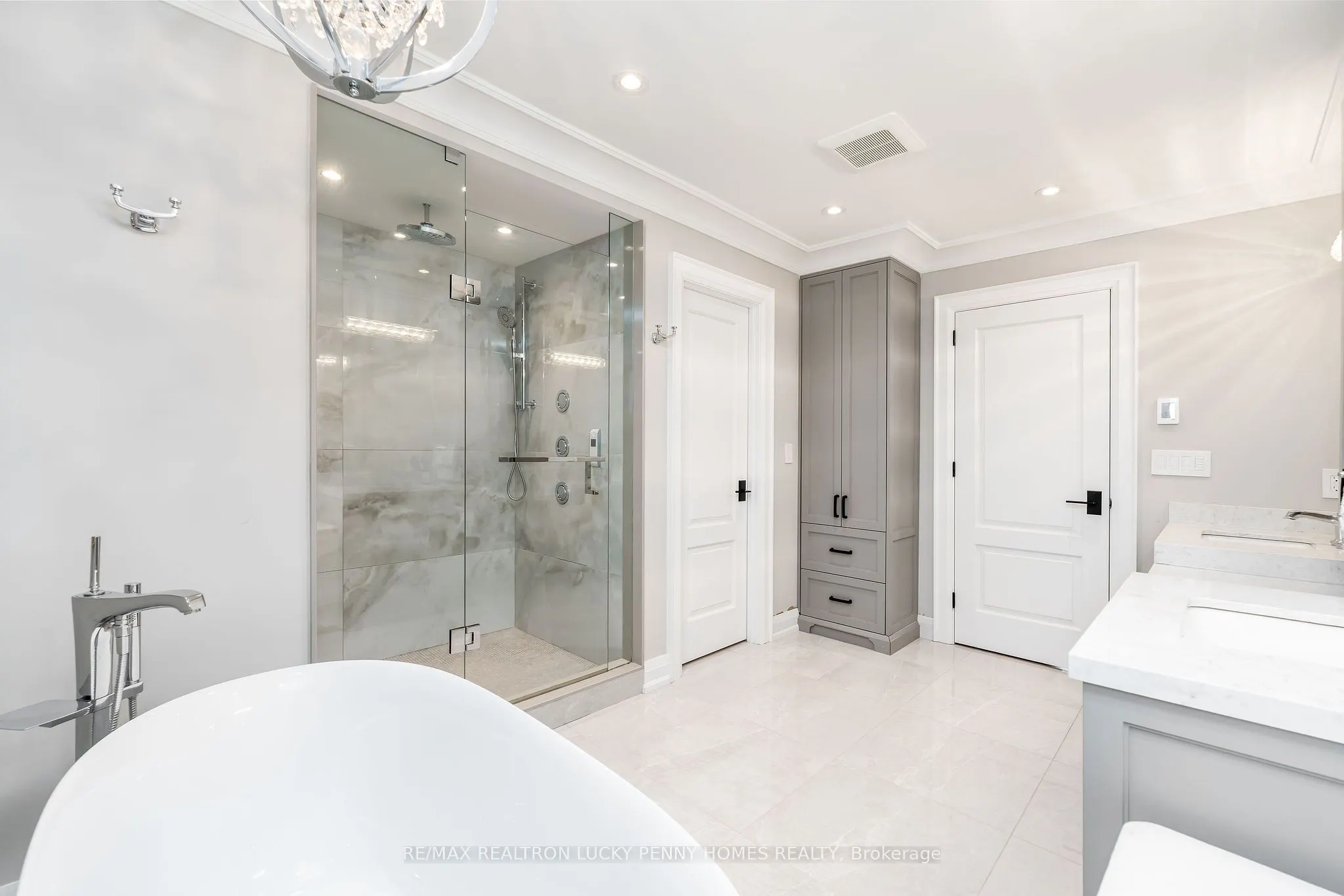 38 Beckenridge Drive