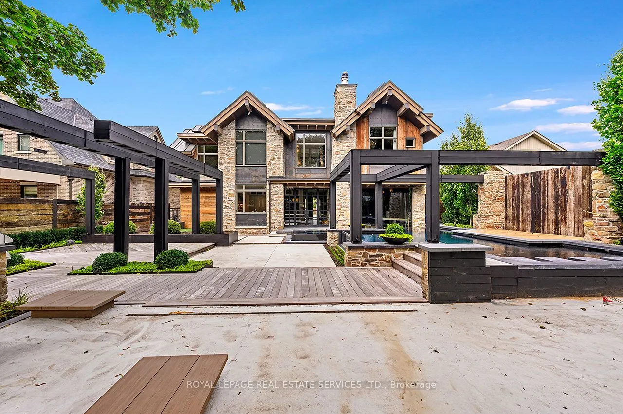27 Goodman Crescent