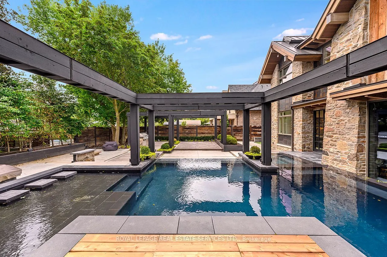 27 Goodman Crescent