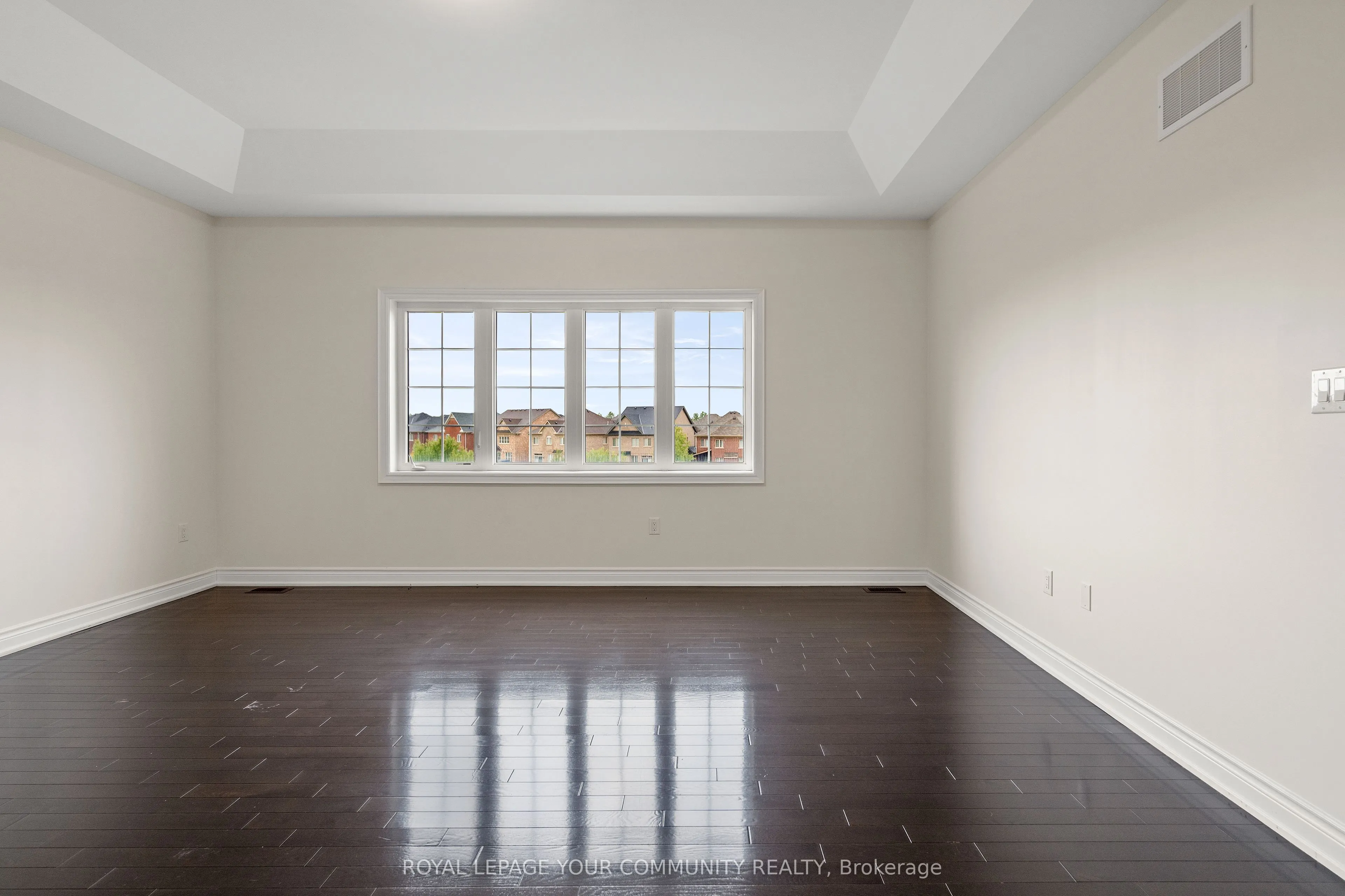 23 Pelee Avenue