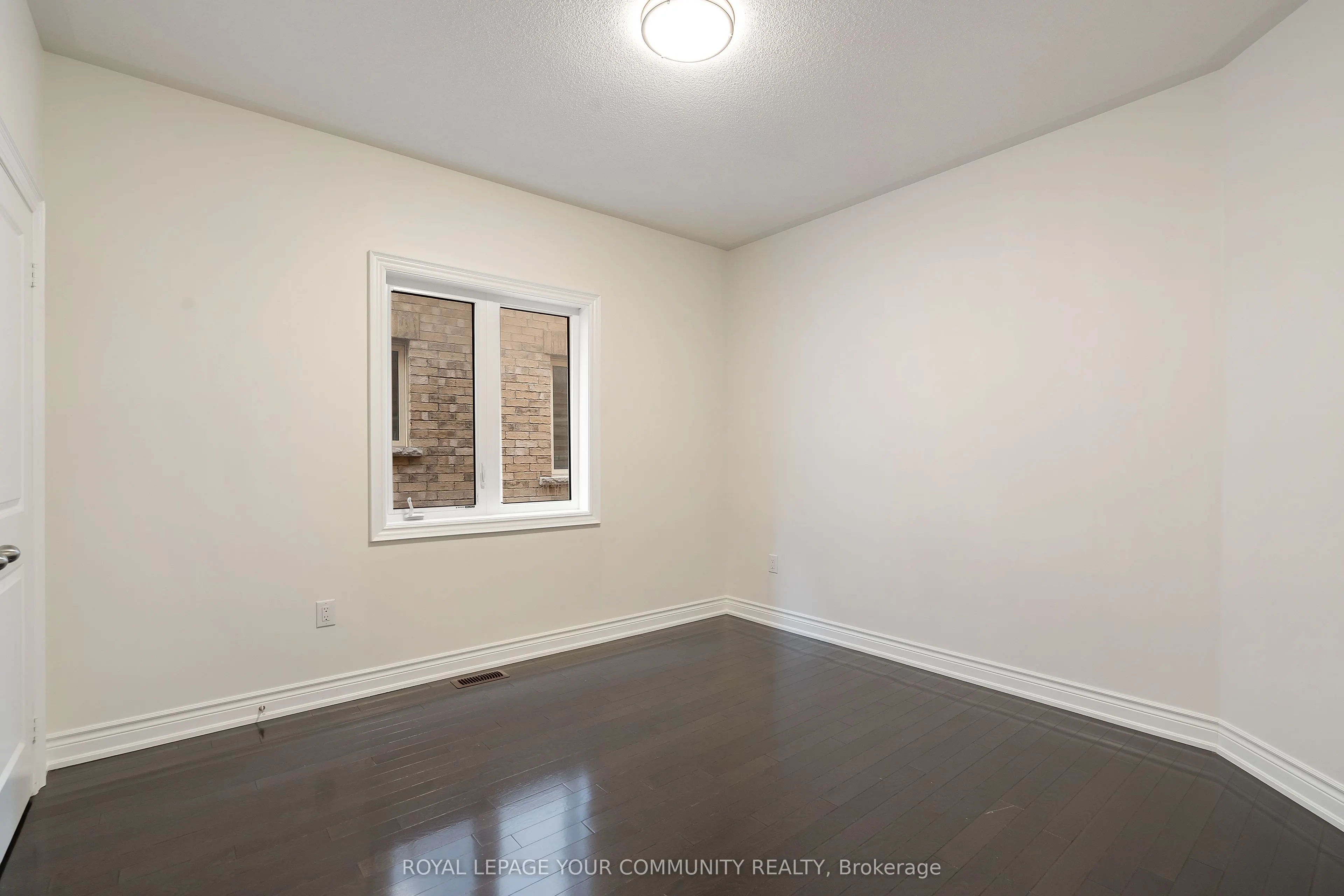 23 Pelee Avenue