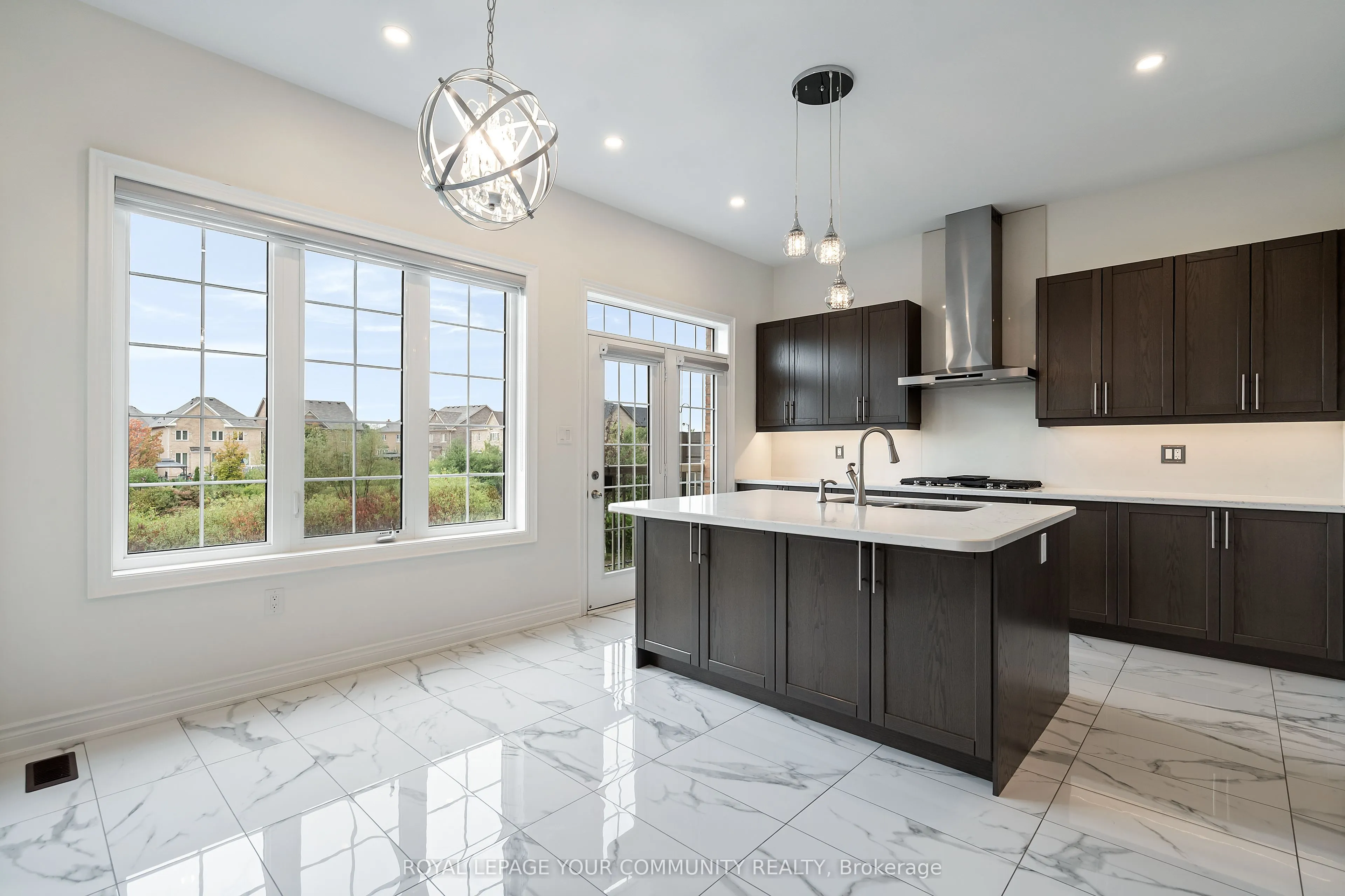 23 Pelee Avenue