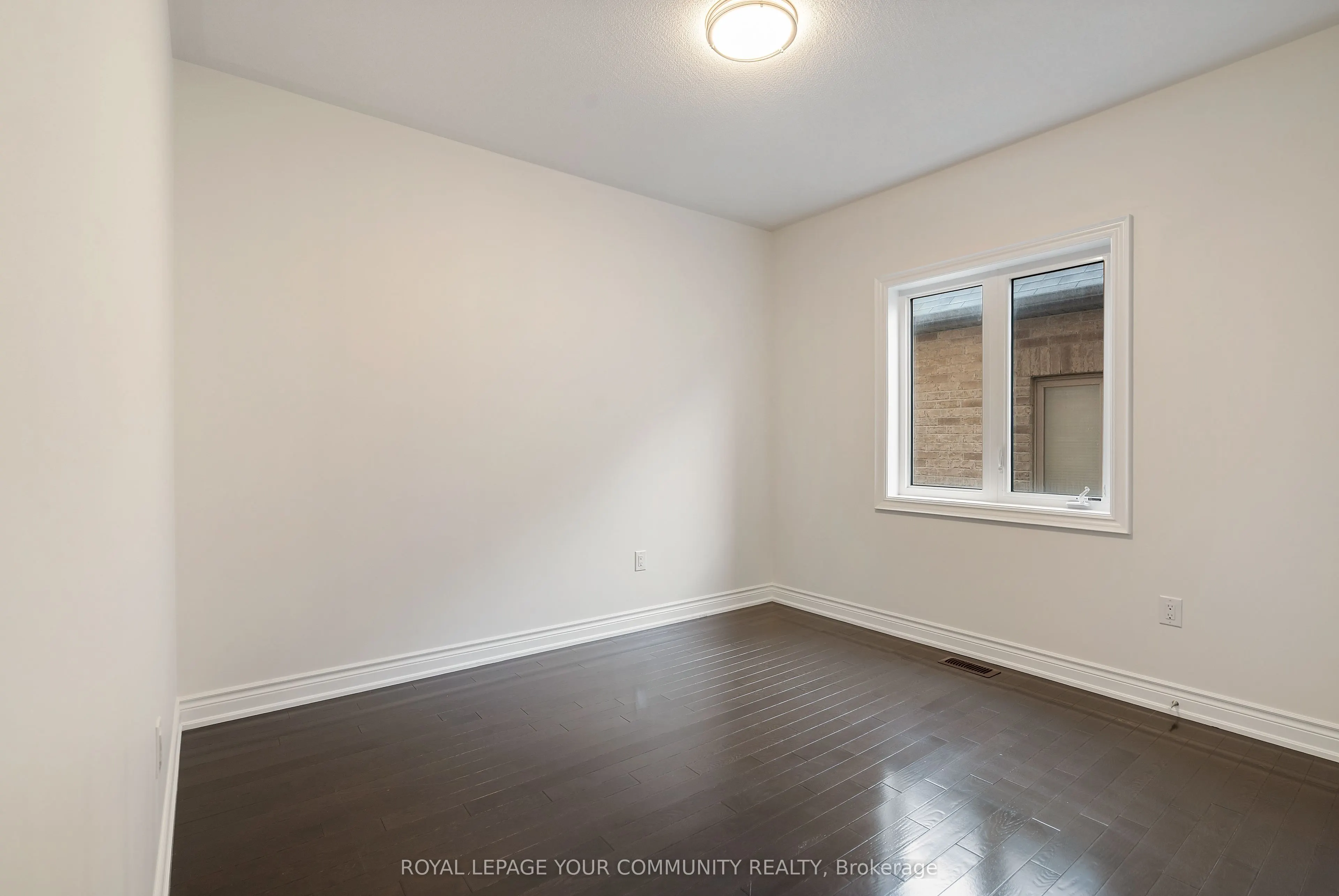 23 Pelee Avenue
