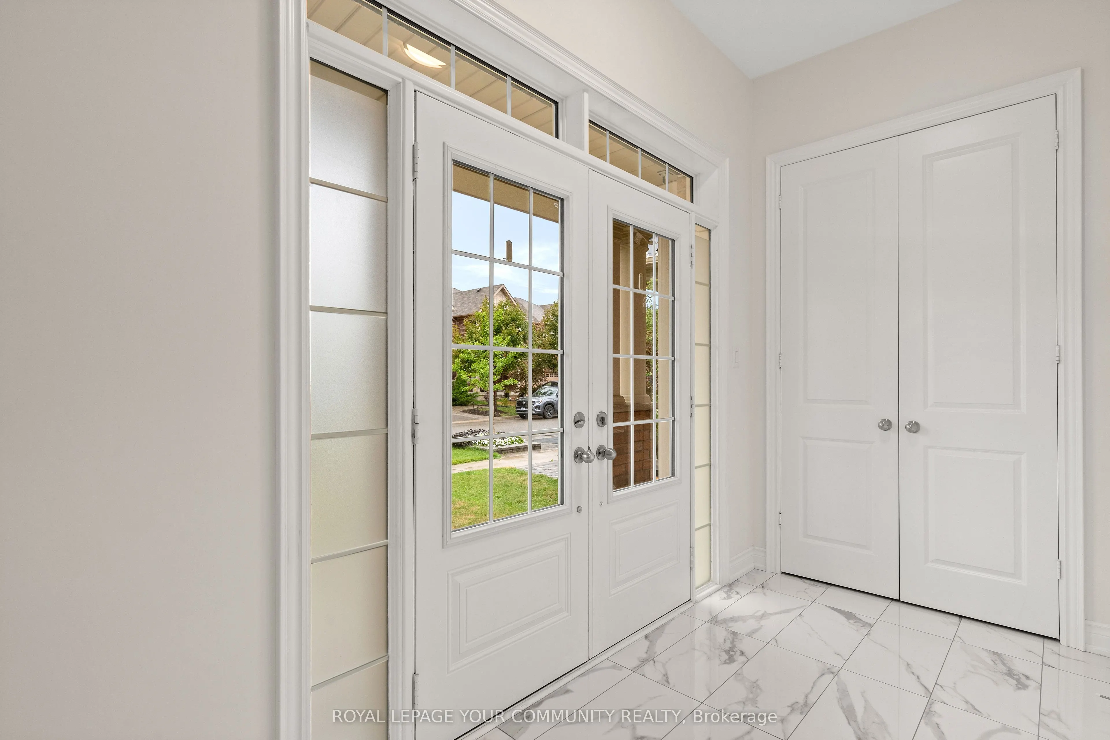 23 Pelee Avenue
