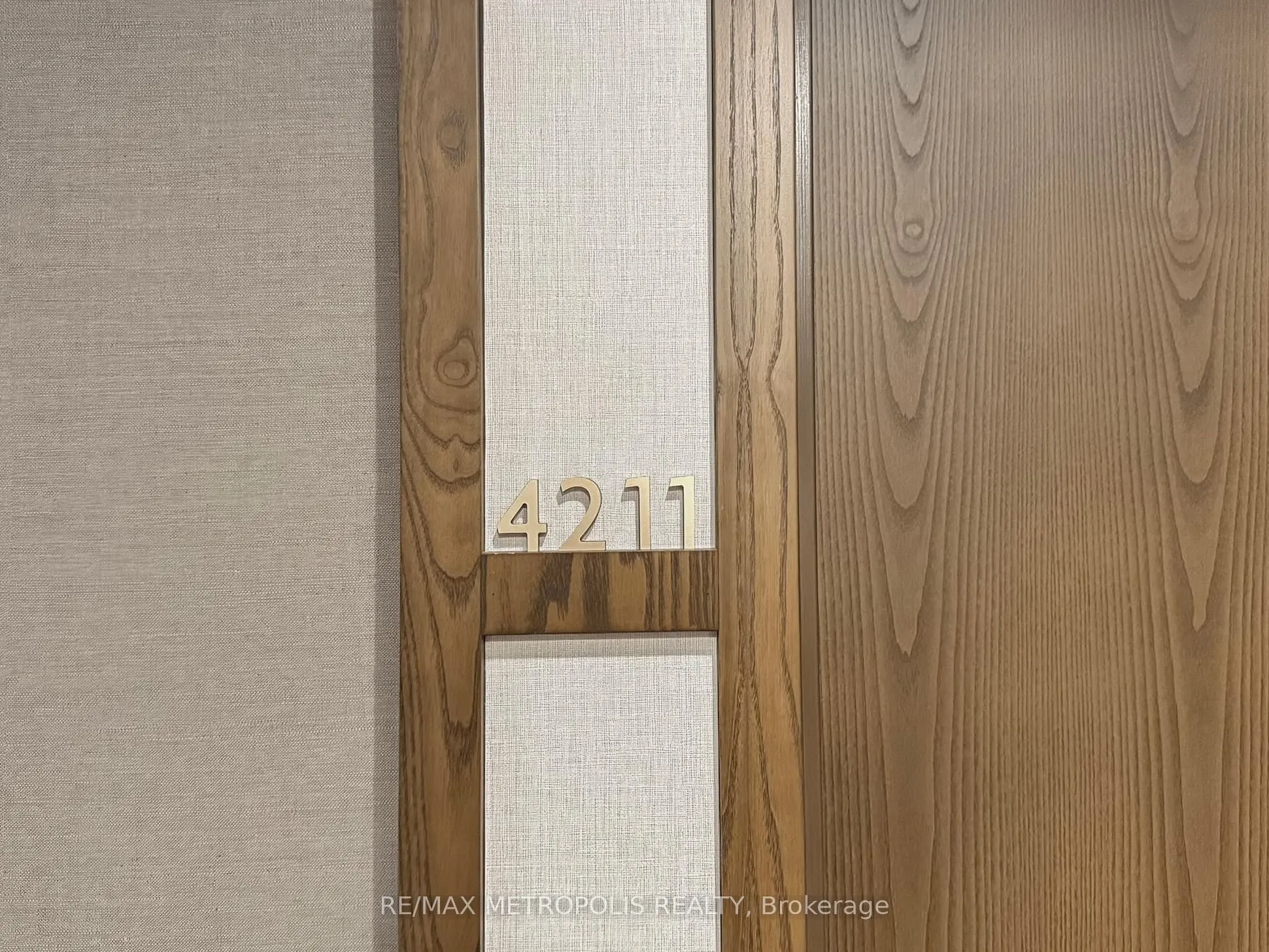 7890 Jane Street, #4211